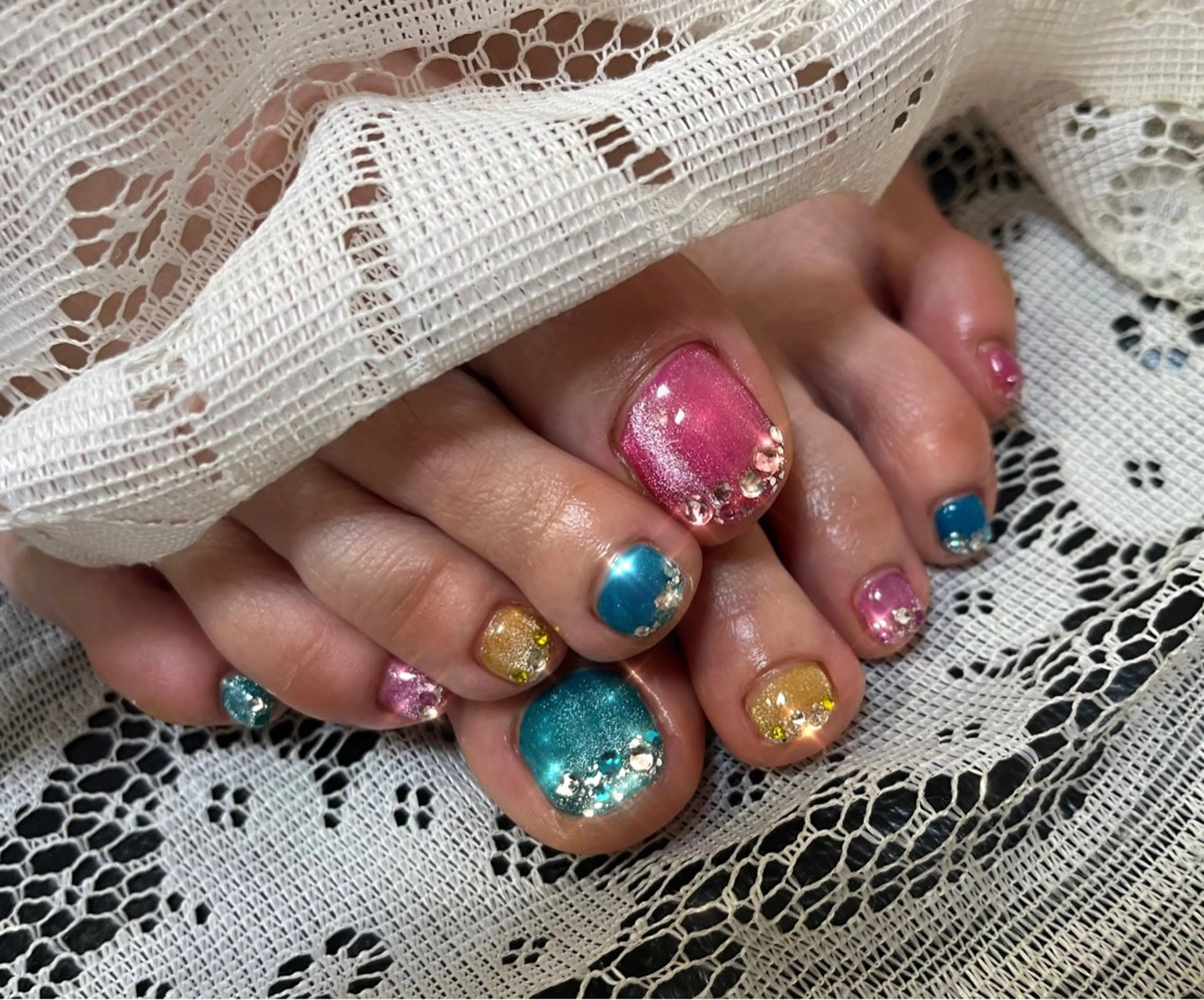 ネイル フットネイル マグネットネイル 持ち込み Felice所属・ベテランネイル cnc  nailのネイルデザイン