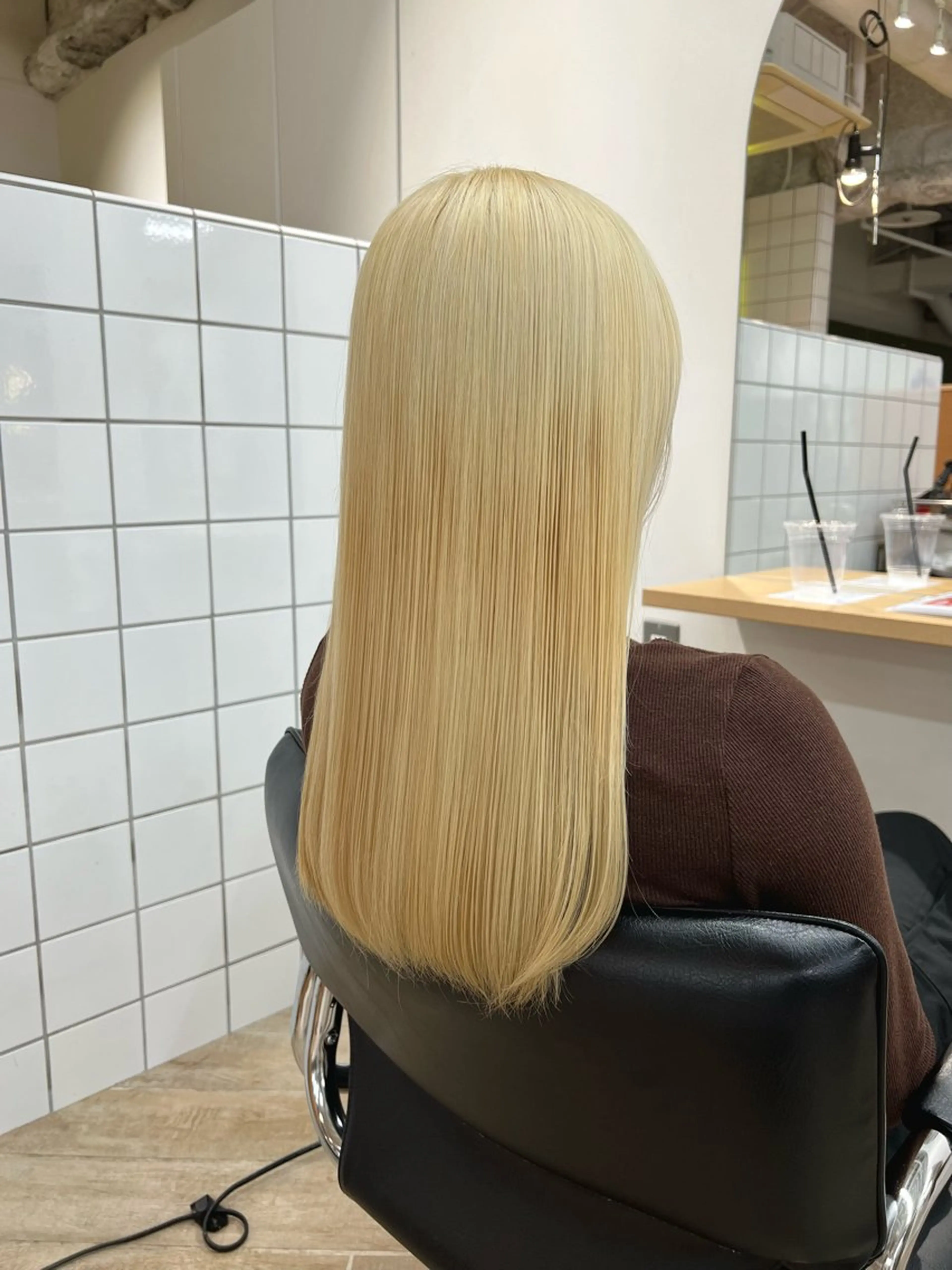 ロング カラー ヘアカラー トリートメント ベージュ/髪質改善 新潟/万代/井上佑のヘアスタイル