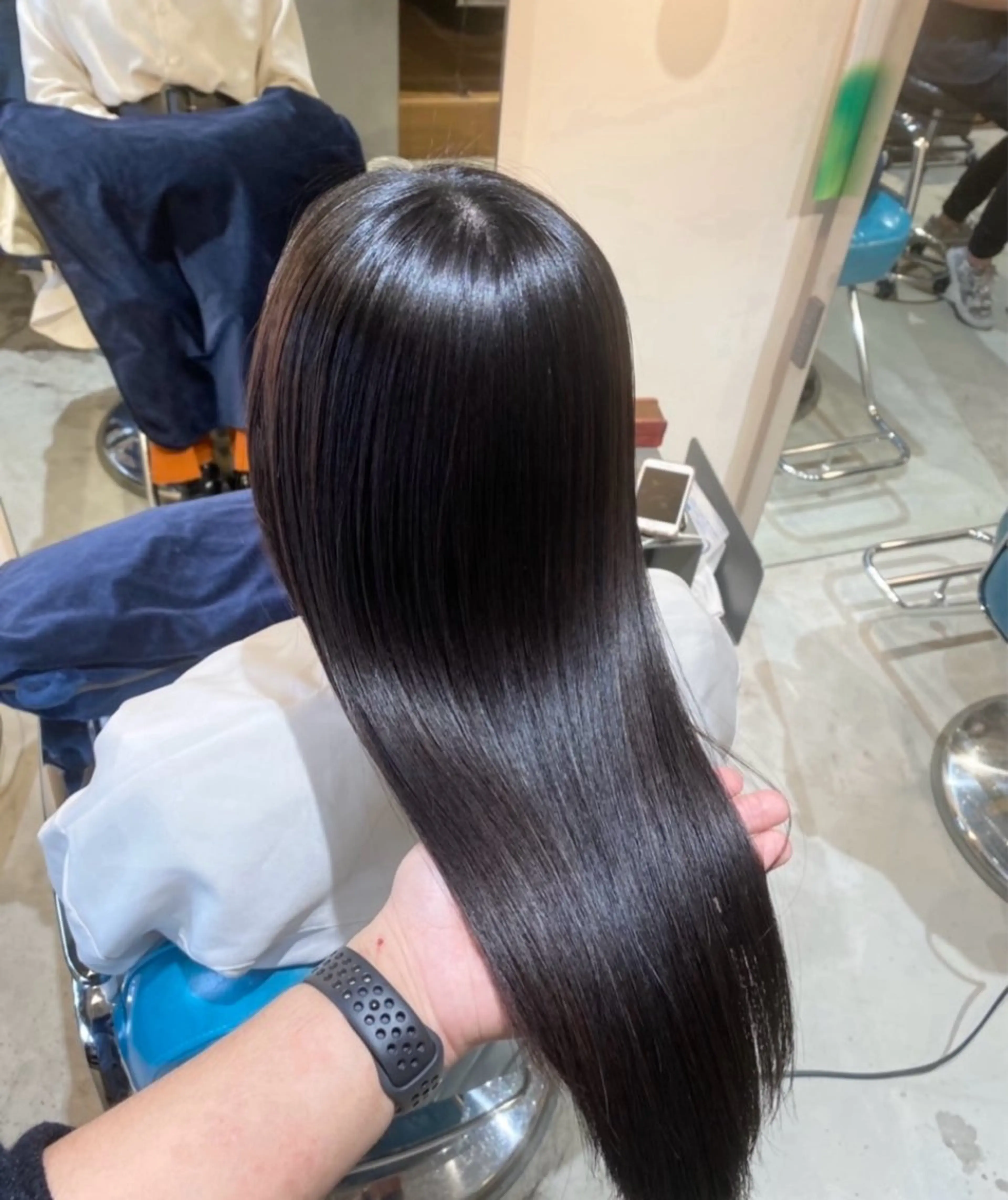 ロング 縮毛矯正 トリートメント 必ず笑顔で帰っていた だきます！安田祐貴のヘアスタイル