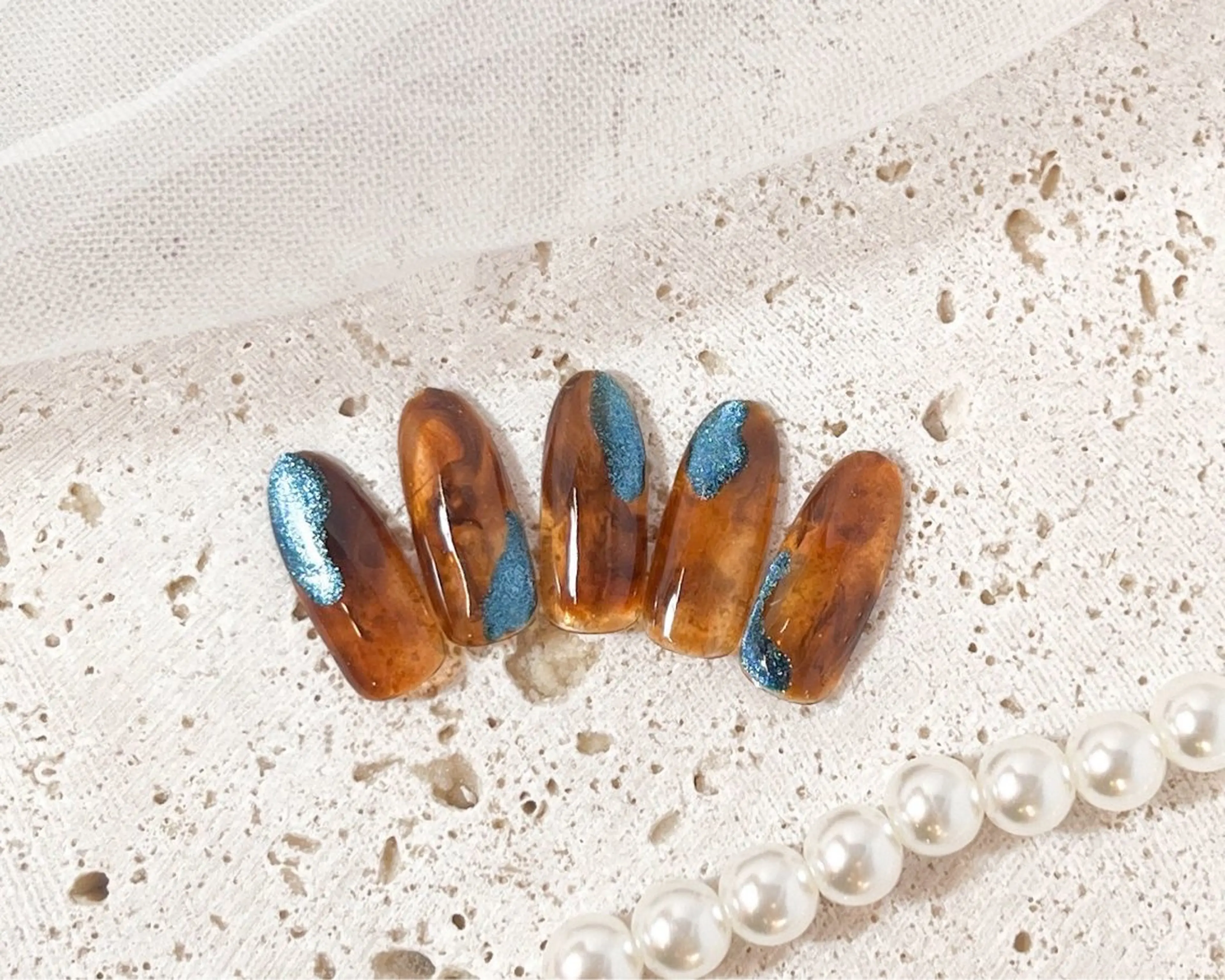 ネイル アートネイル フラッシュネイル フラワーネイル ジェルネイル ガーリー ハンドネイル Puti nailのネイルデザイン