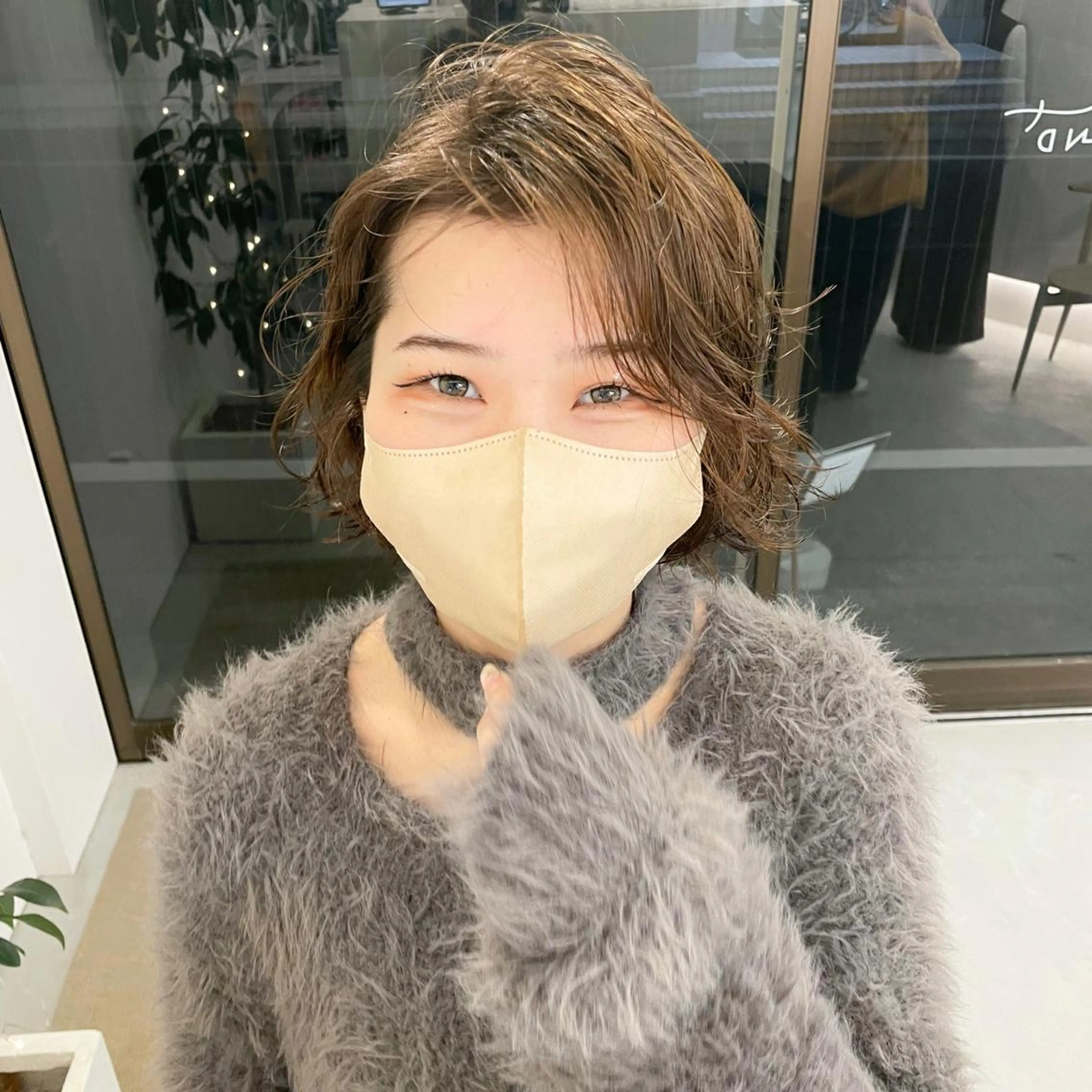 ミディアム パーマ 可愛いパーマスタイル といえばISSEYのヘアスタイル