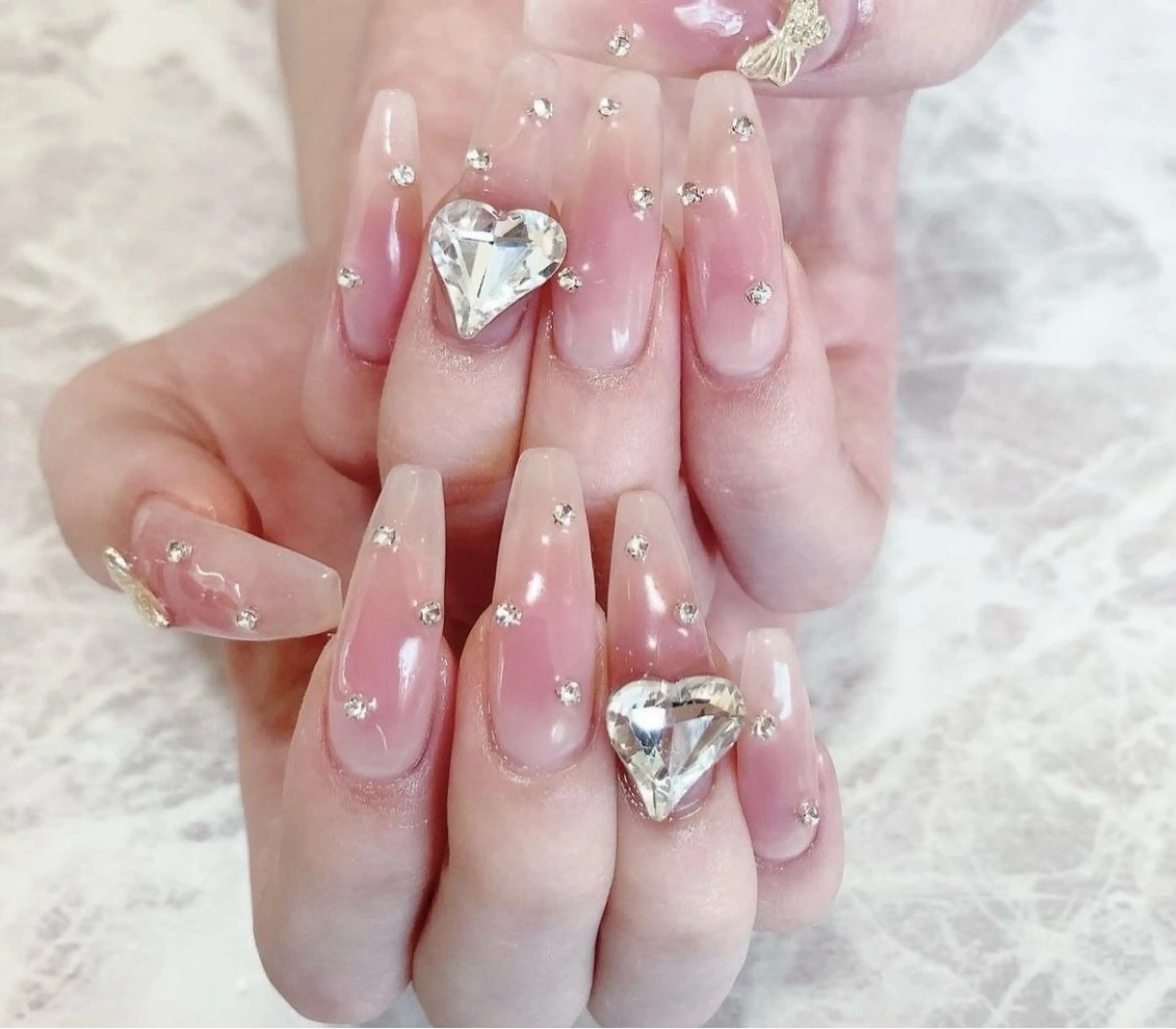 ネイル オーロラネイル チークネイル 長さ出し フットネイル フレンチネイル Lee Nailsのネイルデザイン