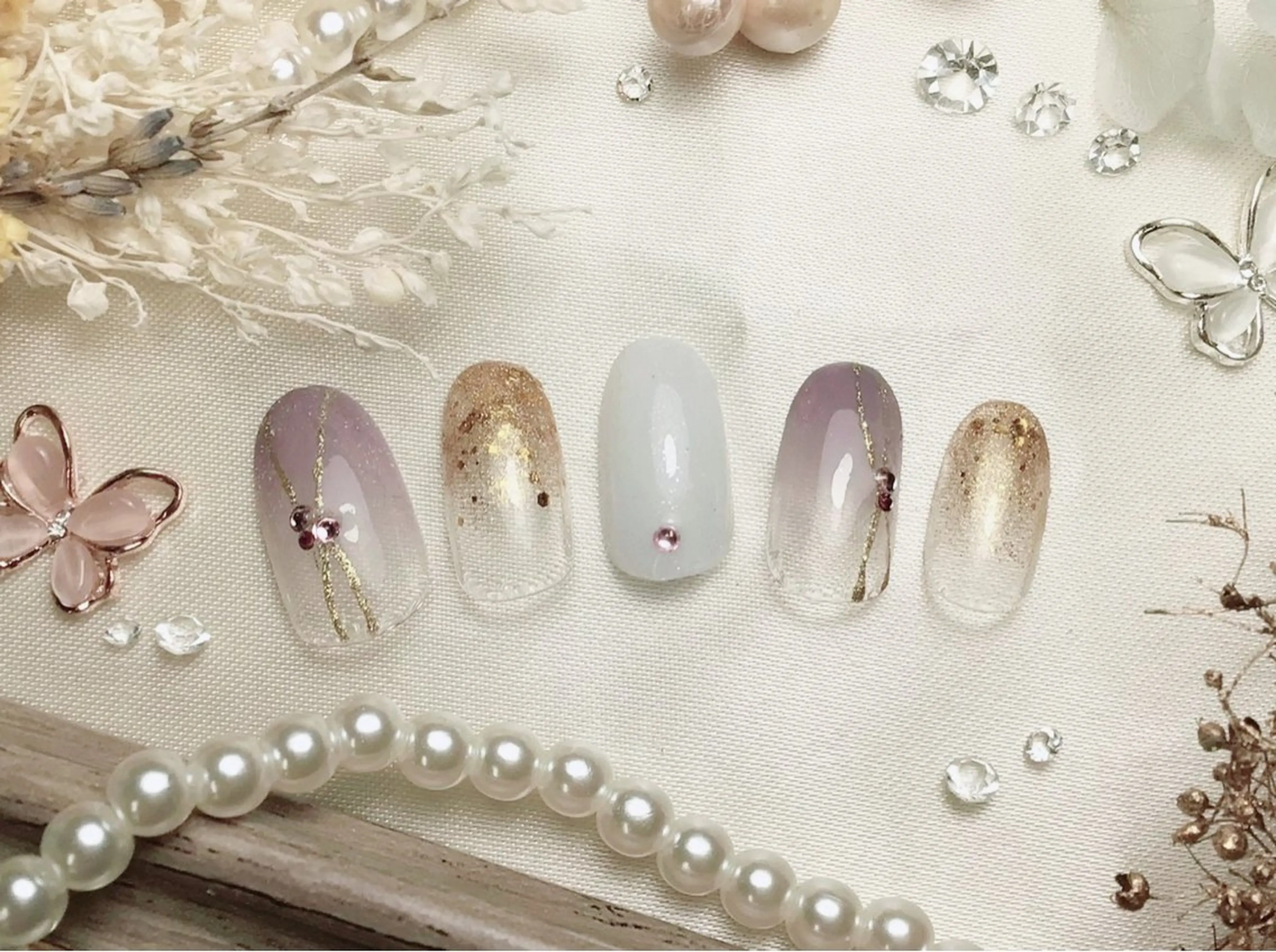 ミディアム ハンドネイル プティリボン 武蔵小金井店のネイルデザイン