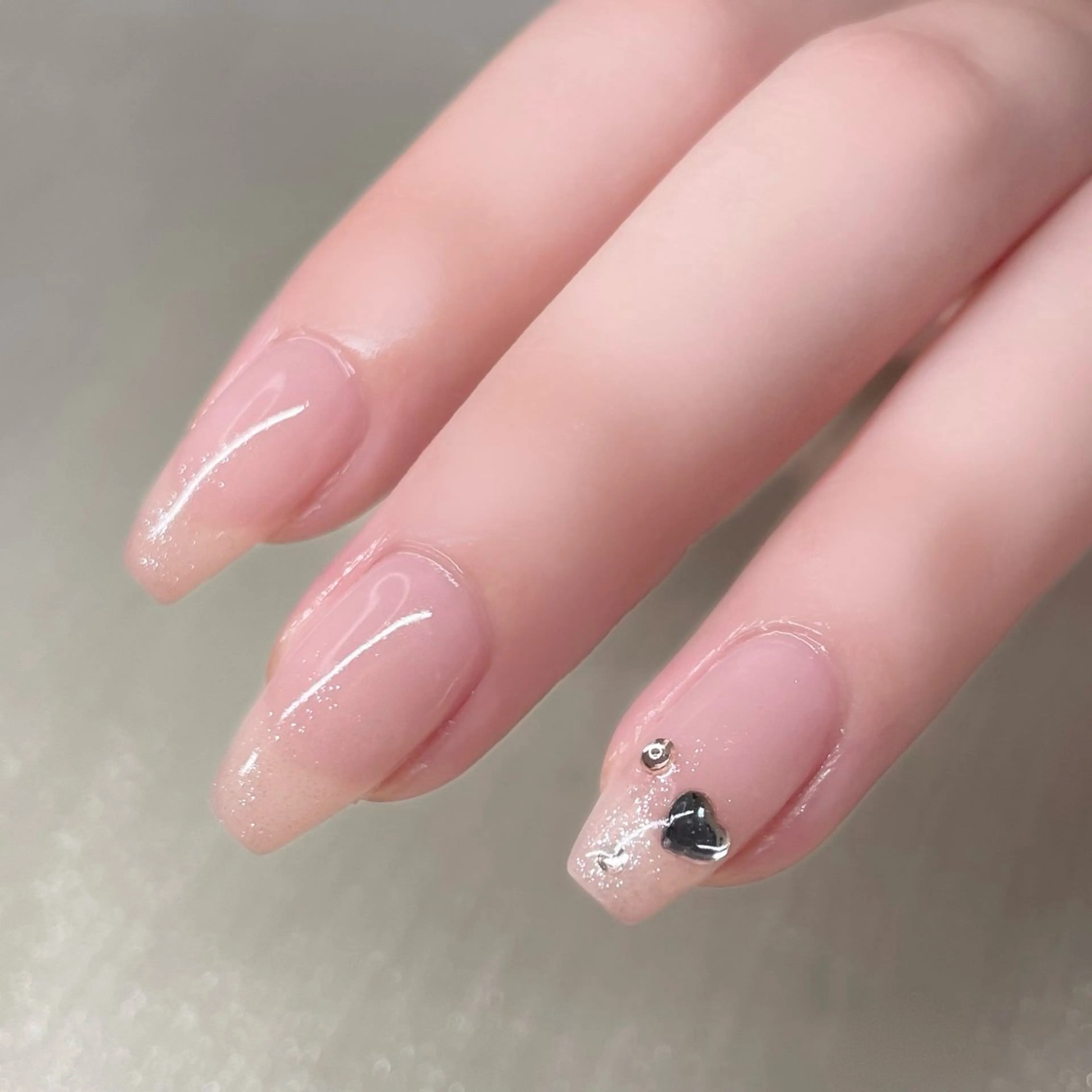 ネイル ストーンネイル ハンドネイル Nailist SUZU所属・Nailist suzuのネイルデザイン