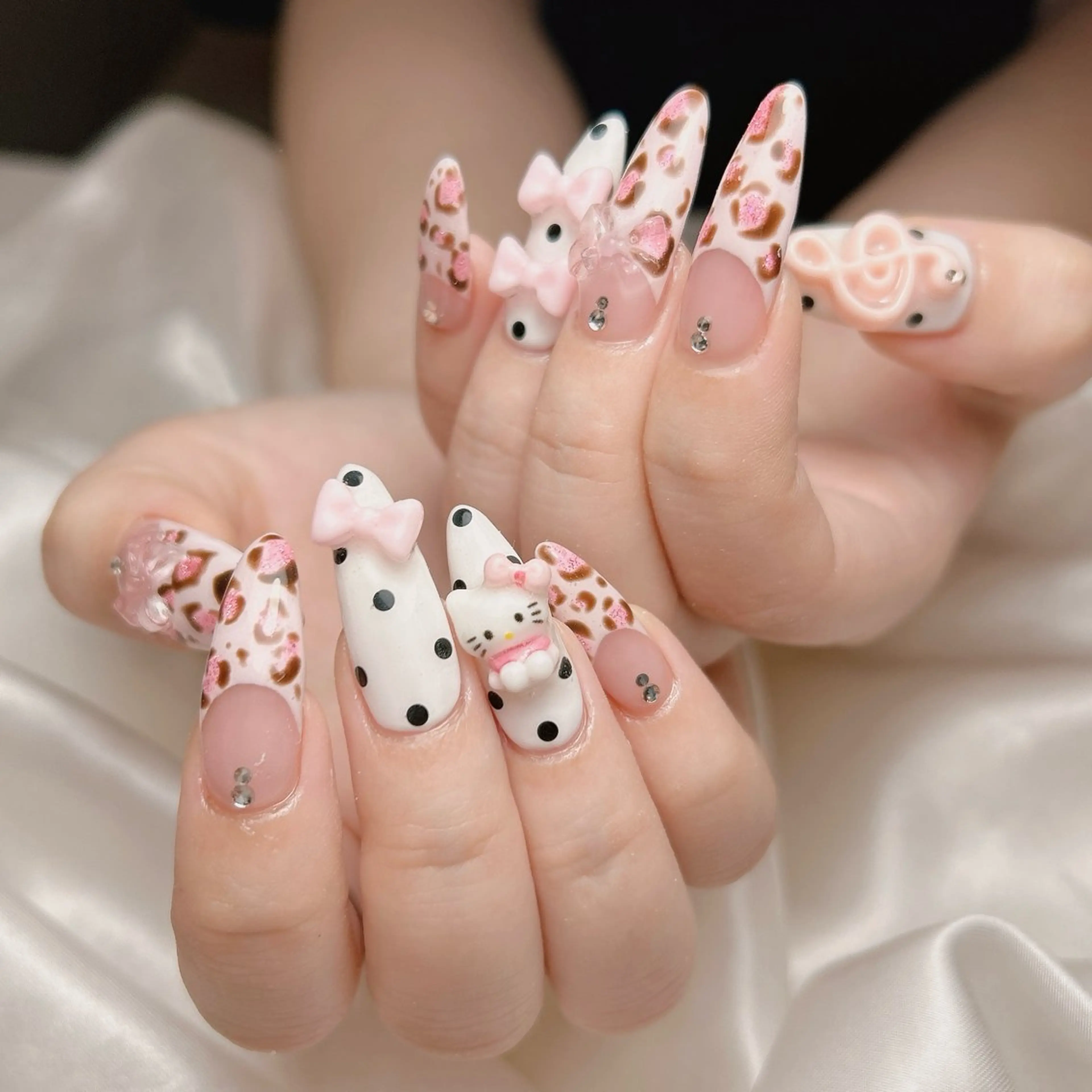 ネイル ハンドネイル junna 金山.東別院.上前津のネイルデザイン