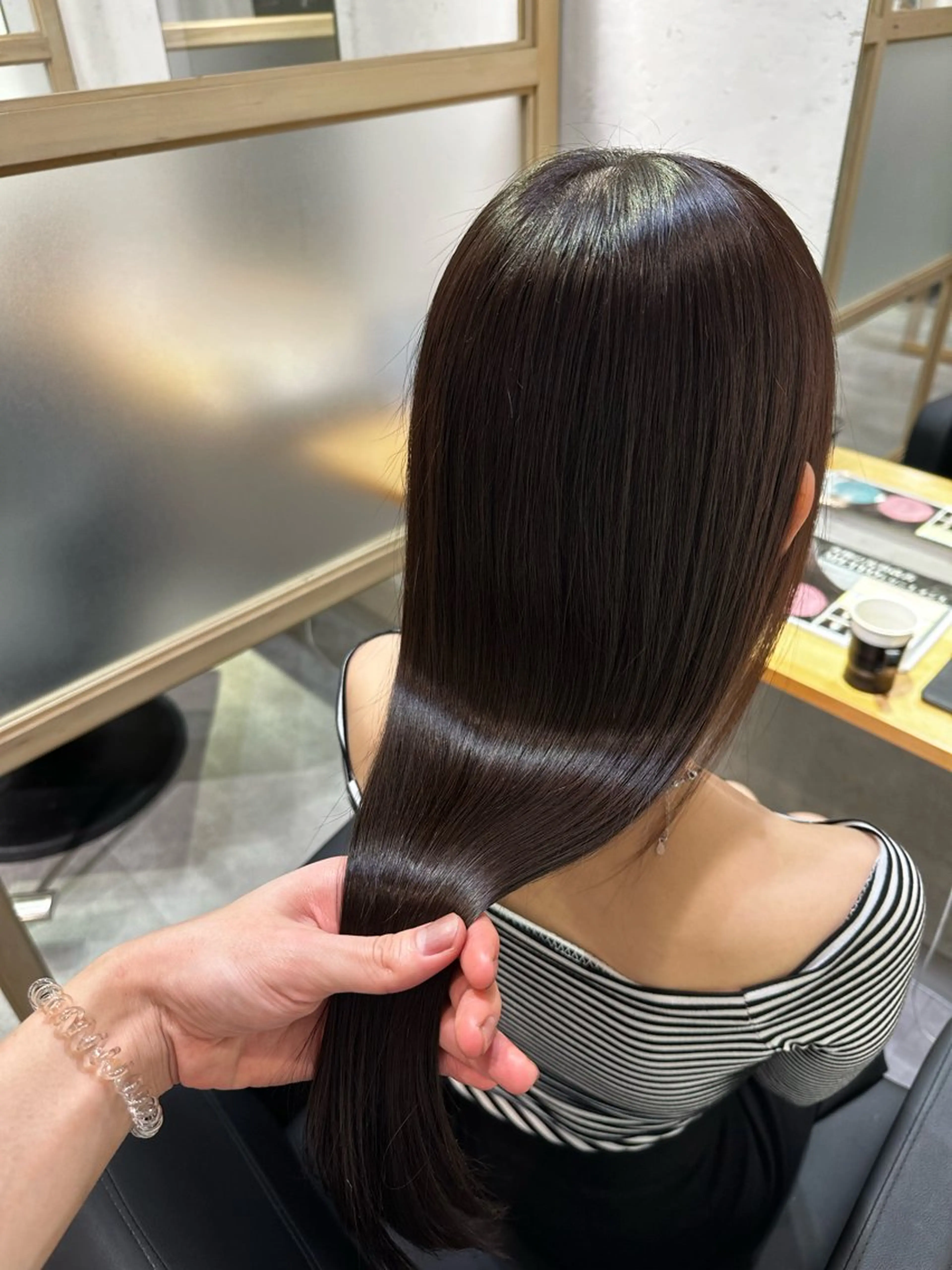 ロング 上野/エフェクトブリ ーチ✂︎touiのヘアスタイル