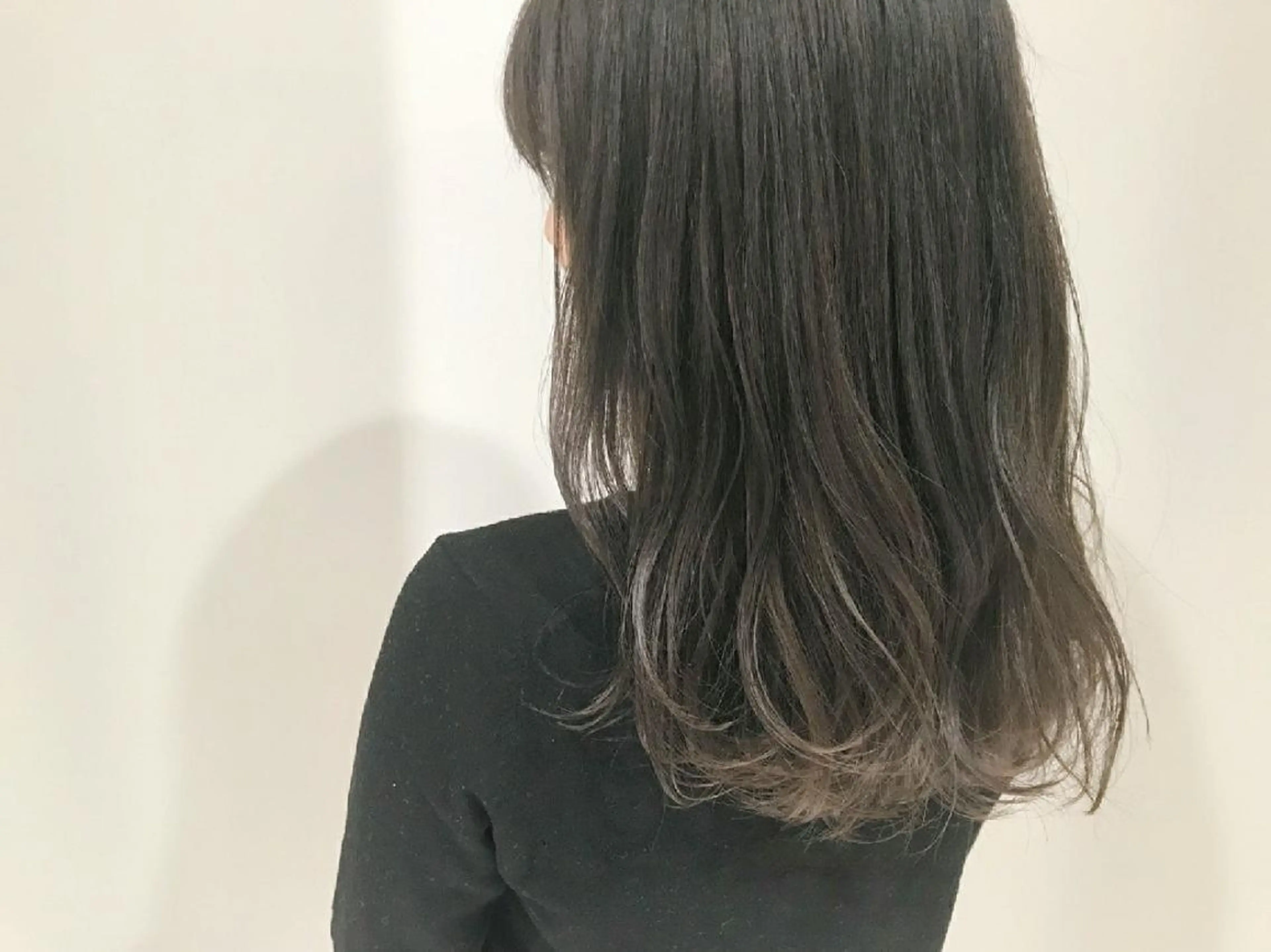 カラー 竹内啓太 ボブのヘアスタイル