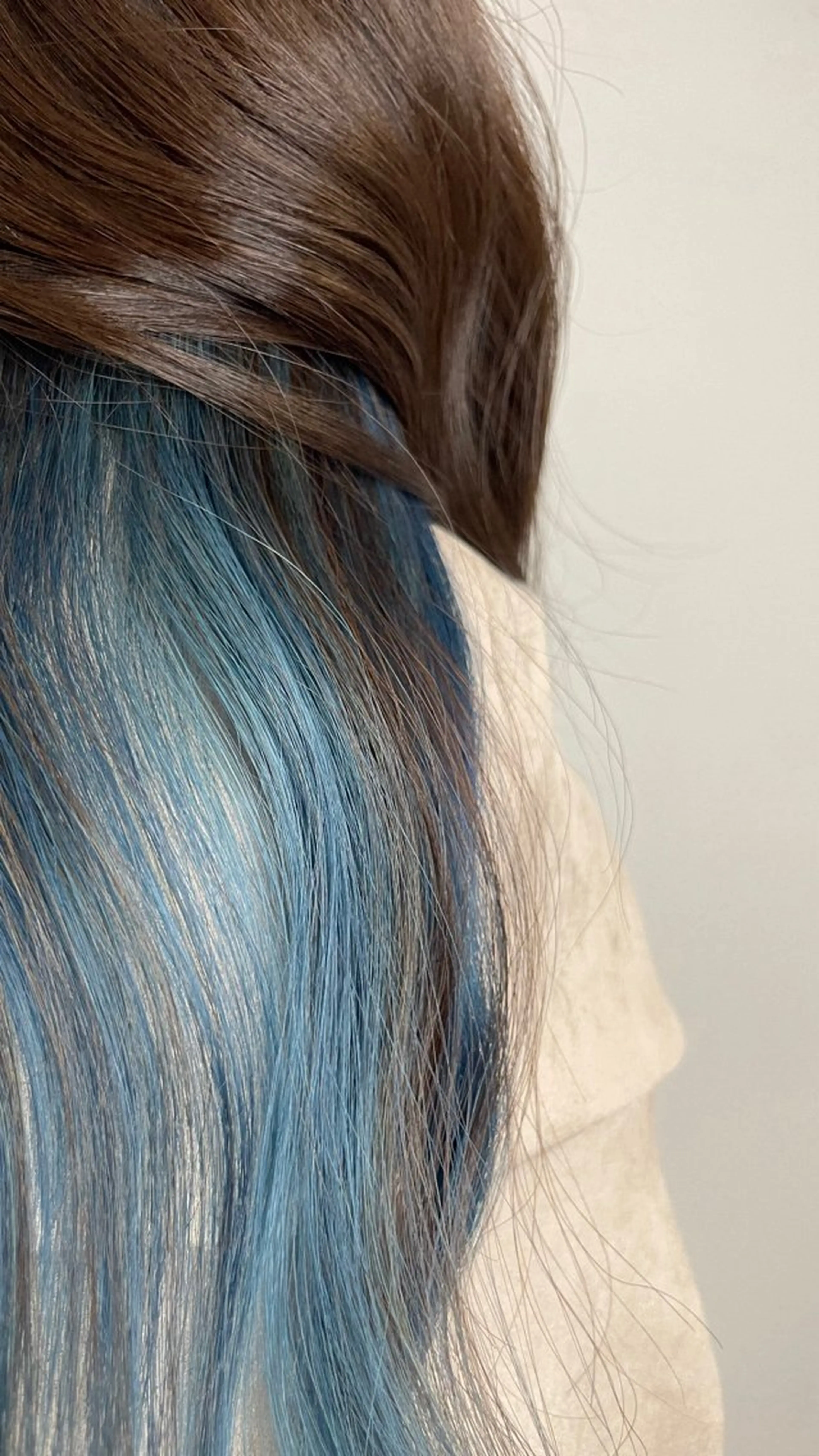 ミディアム カラー パーマ ヘアアレンジ ハイトーンカラー インナーカラー 二ヶ月綺麗が続くレ イヤー/星野六三四のヘアスタイル