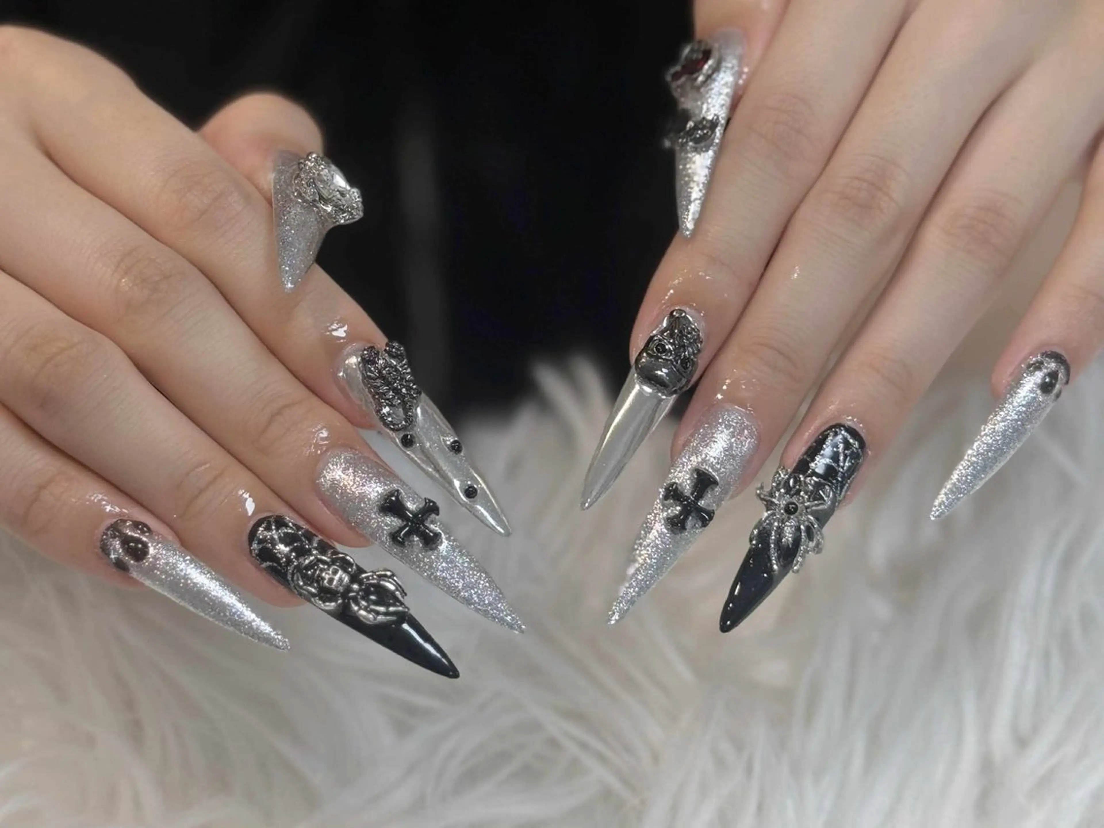 ネイル ボルドー ブラウン チークネイル ドット フットネイル ハンドネイル Julli NailStudioのネイルデザイン