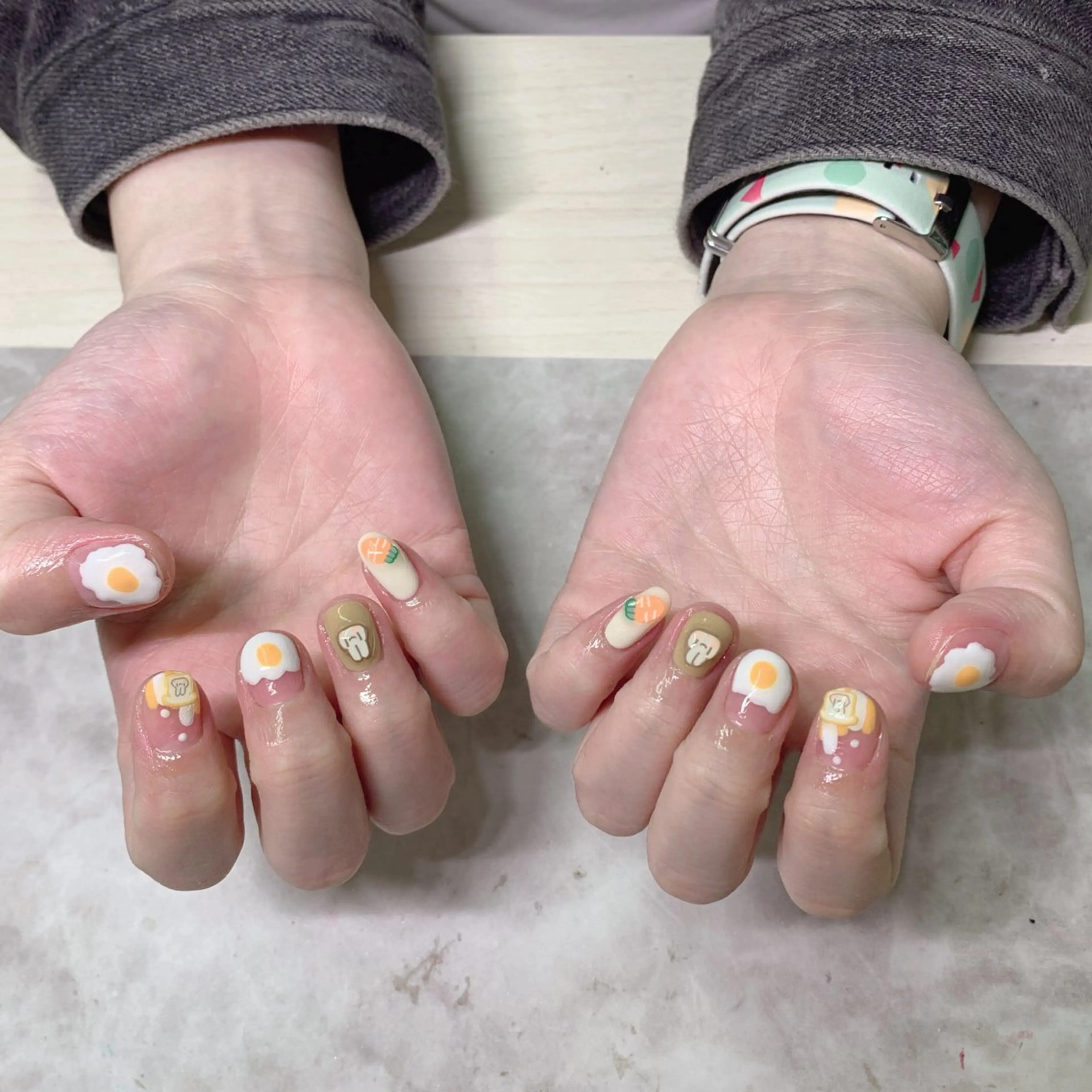 ネイル Rainbow Nailのネイルデザイン