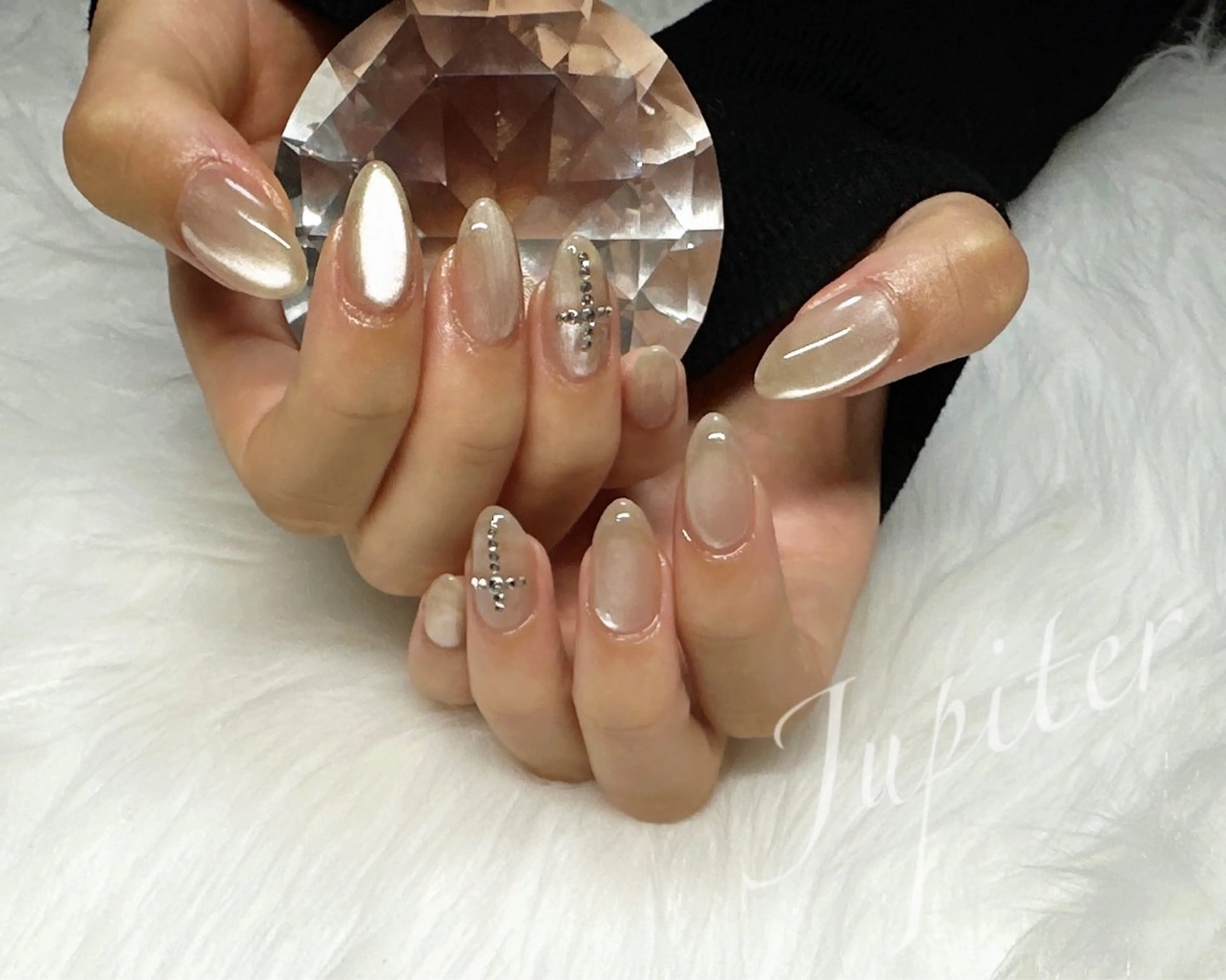 ネイル Jupiter Toshieのネイルデザイン