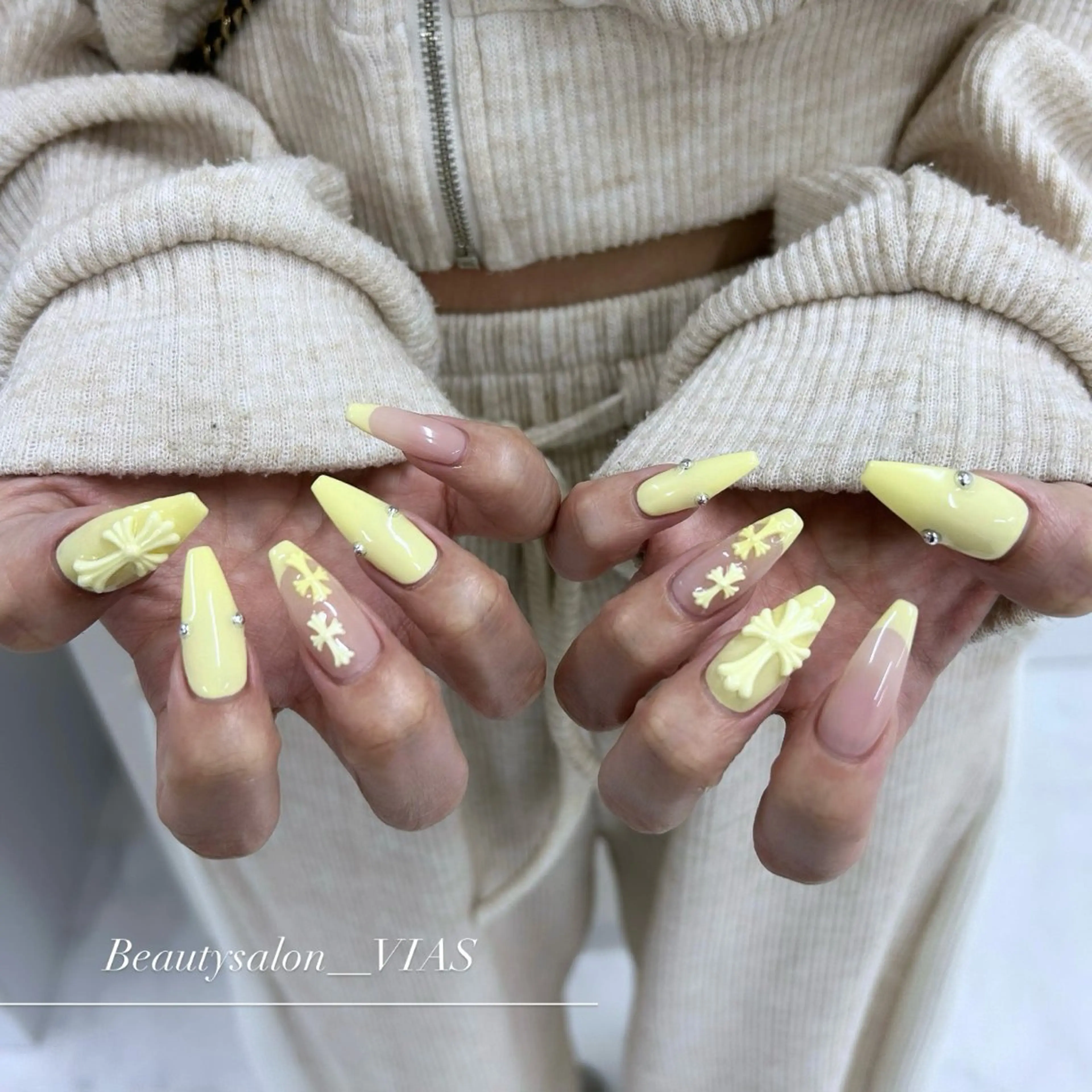 ネイル ハンドネイル VIAS 〜EYE&NAIL〜のネイルデザイン