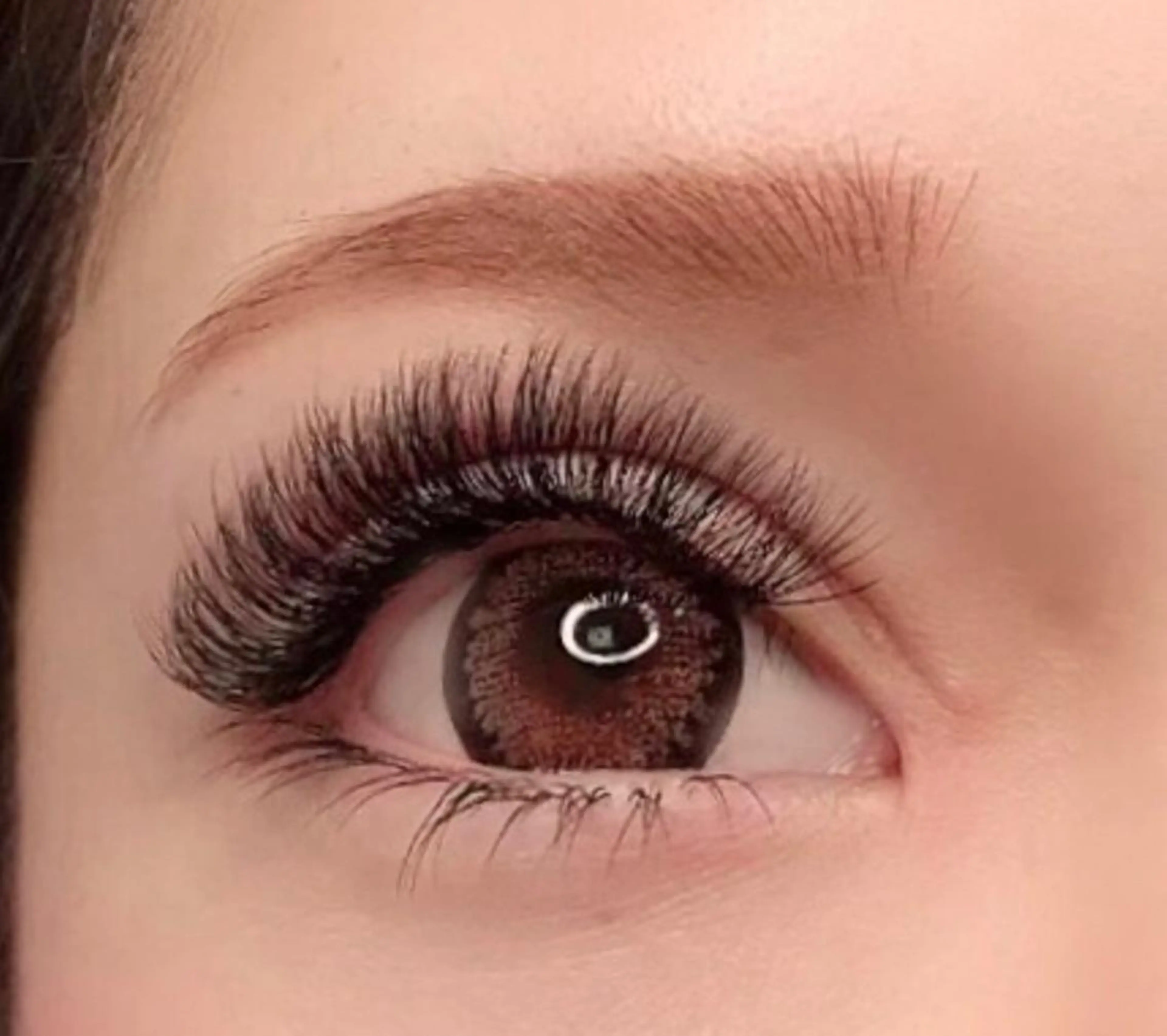 マツエク・マツパ ボリュームラッシュ GENUINE LASH　SAKIのマツエク・マツパデザイン