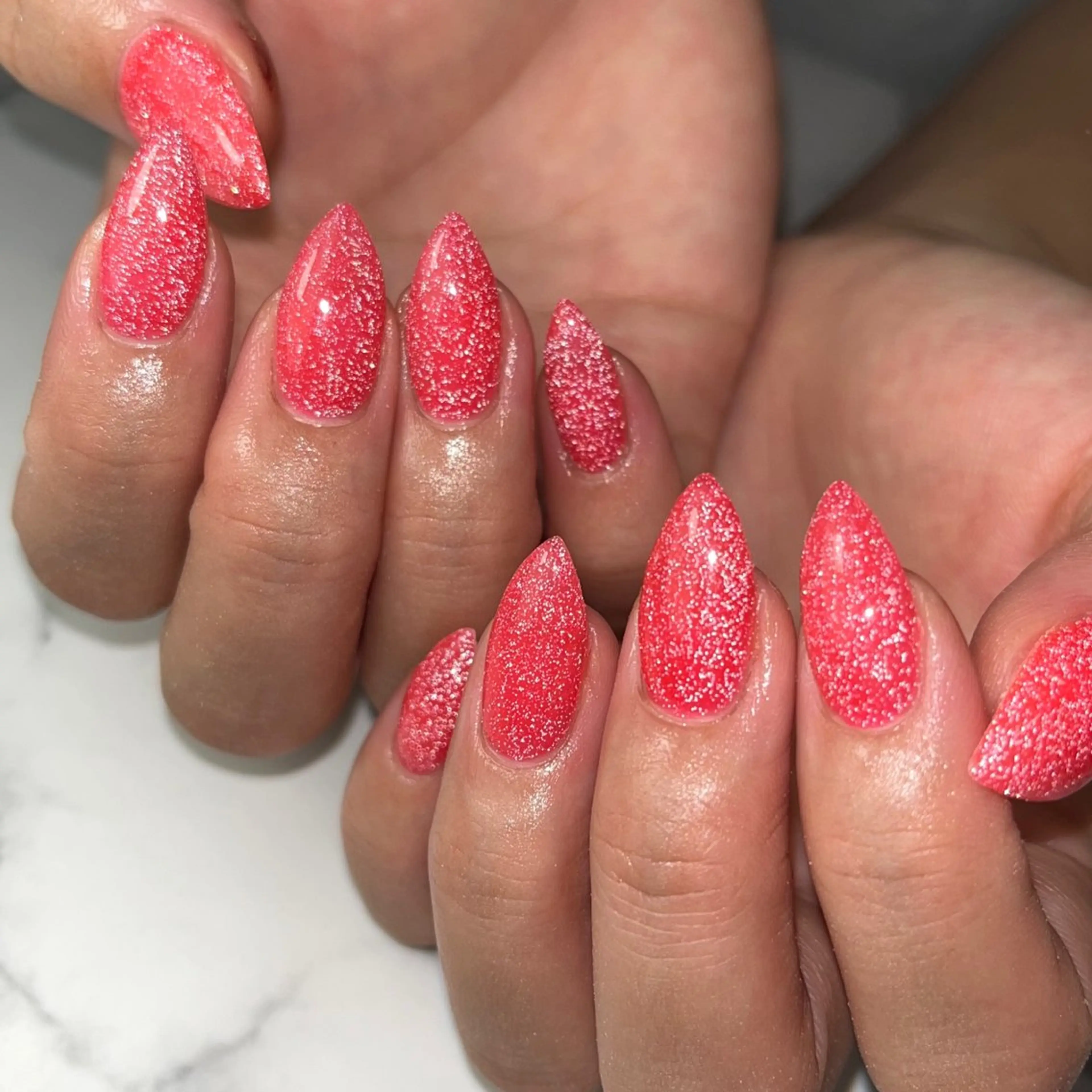 ネイル フラッシュネイル ワンカラーネイル 赤色 シンプルネイル NAIL NOWのネイルデザイン