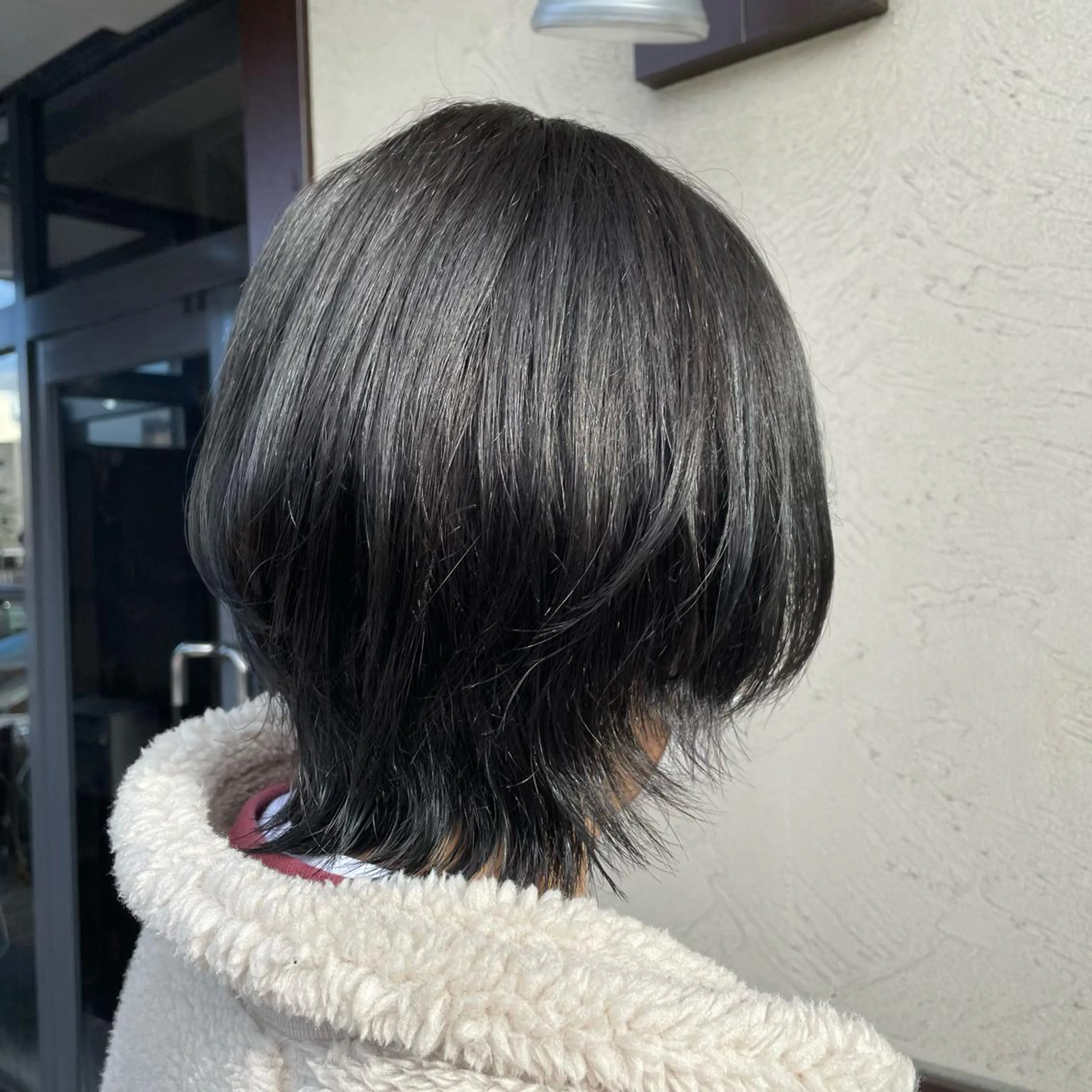 ショート カラー ブラウンカラー ダークブラウン オリーブグレー 山本 琴乃🦭のヘアスタイル