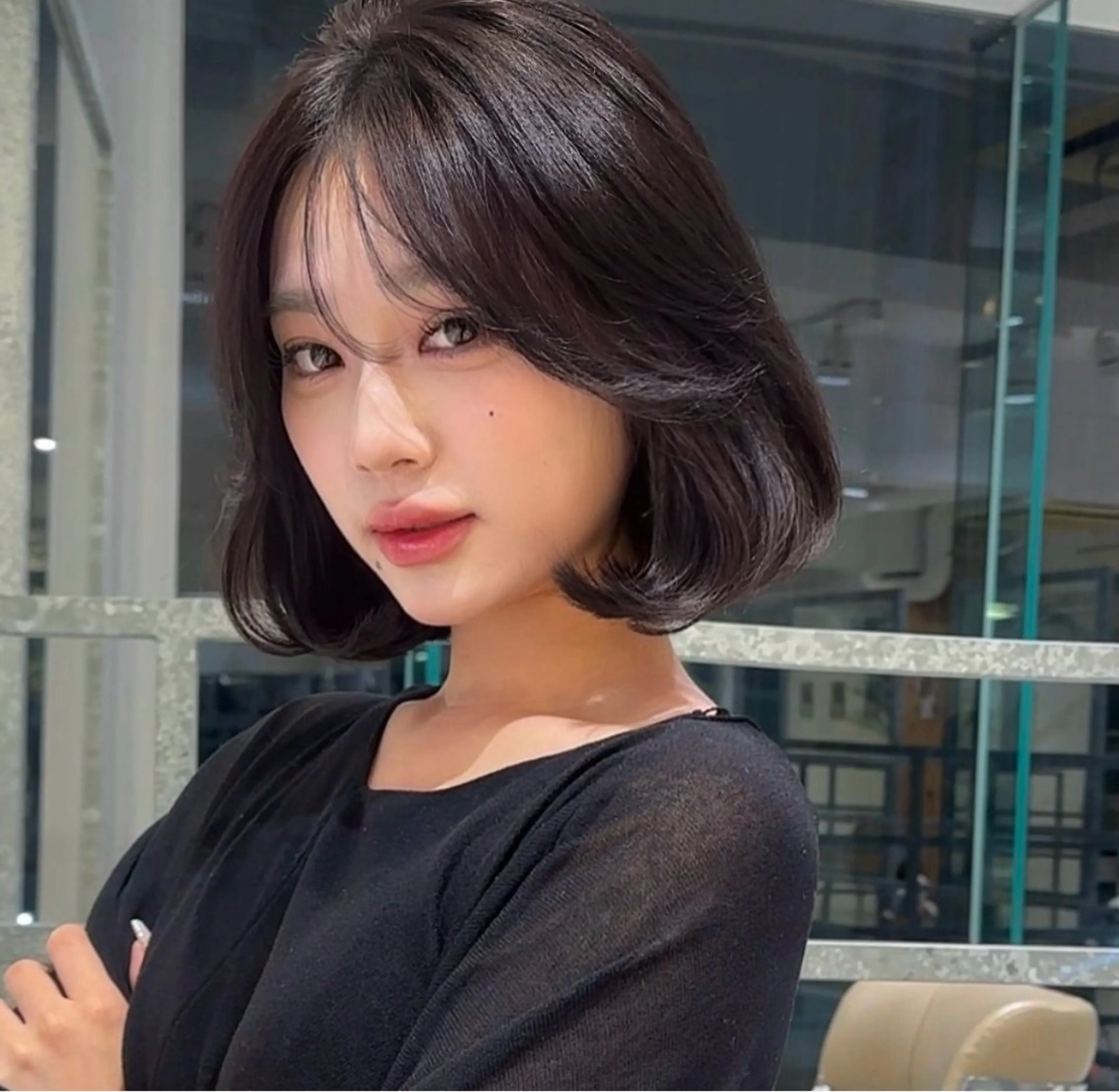 ミディアム レイヤー・ボブ特化 /小顔カット/こうたのヘアスタイル