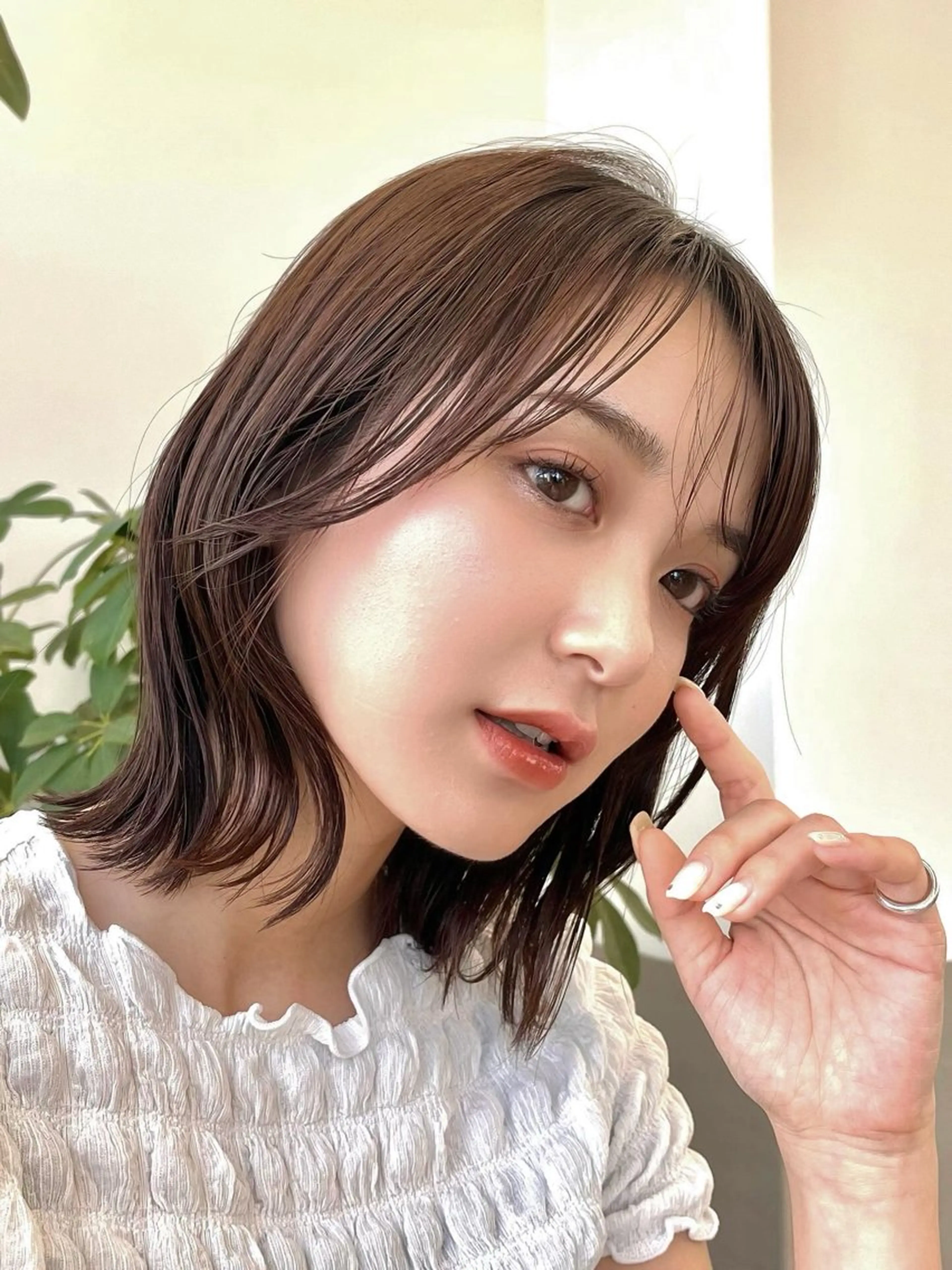 ミディアム ショート/ 似合わせカットモカのヘアスタイル