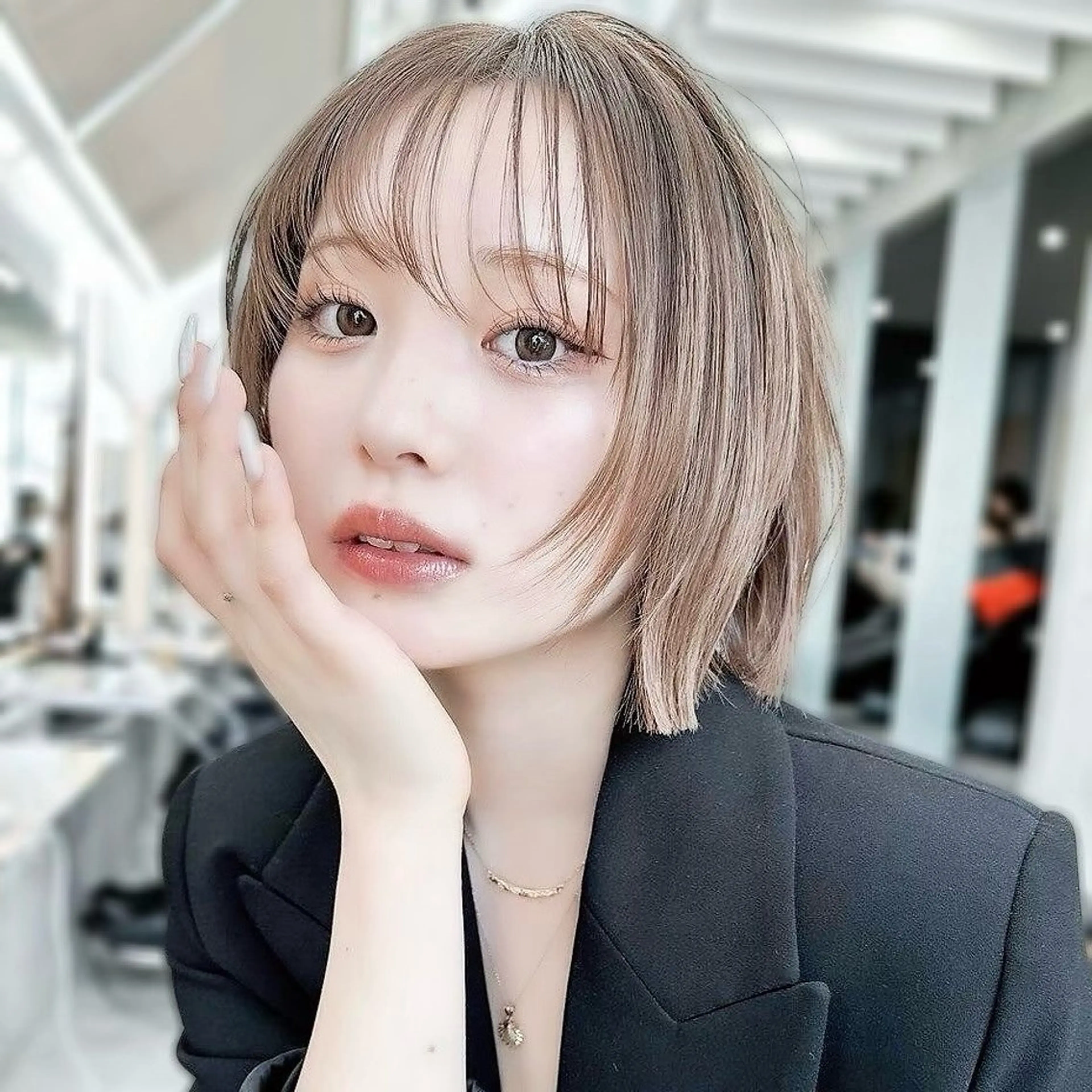 ショート ボブ／艶カラー ❣️マナミのヘアスタイル