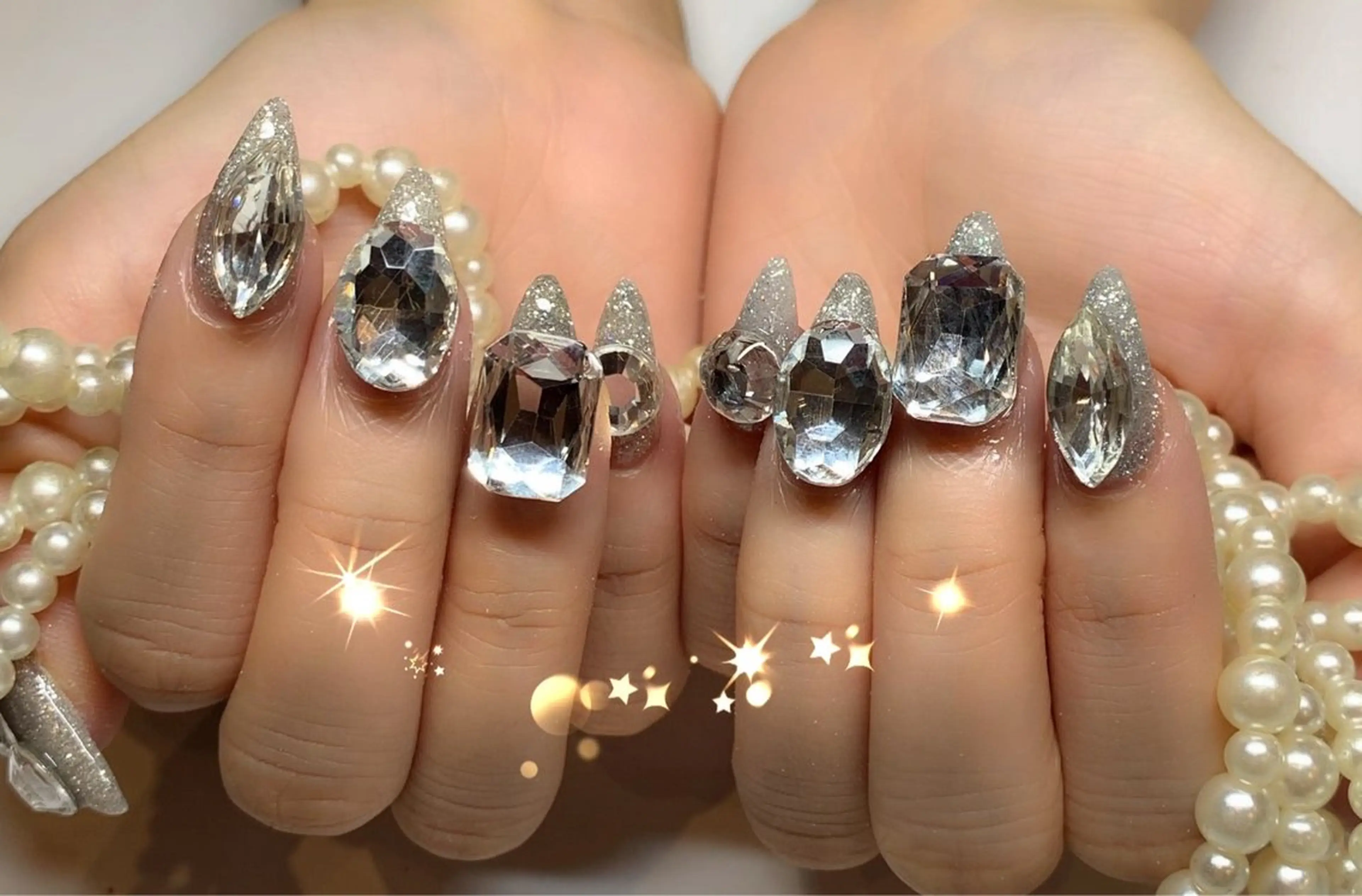 ネイル ハンドネイル glitter na ils AYAのネイルデザイン