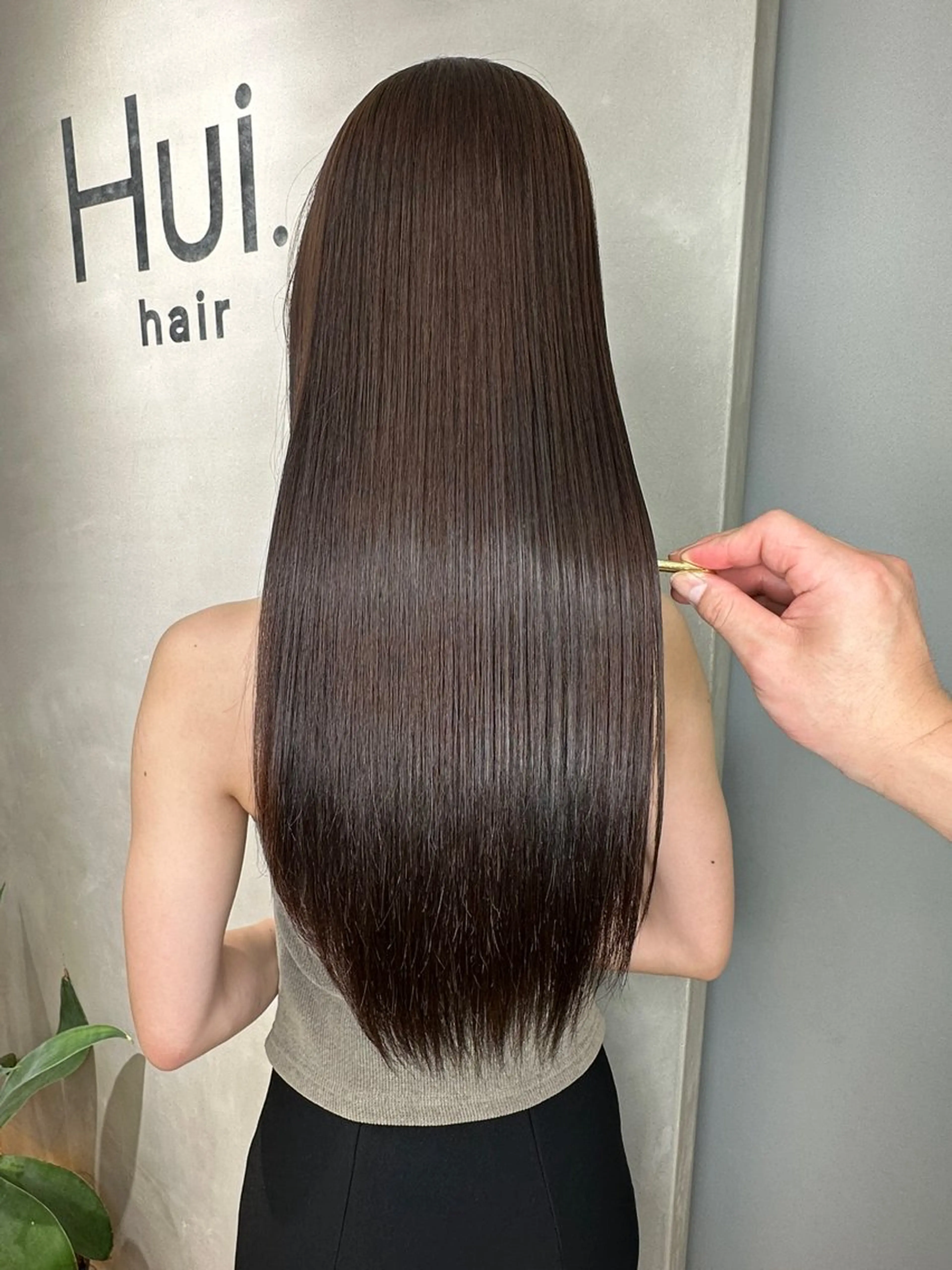 セミロング 天神橋筋 髪質改善 縮毛矯正 中川将彰のヘアスタイル