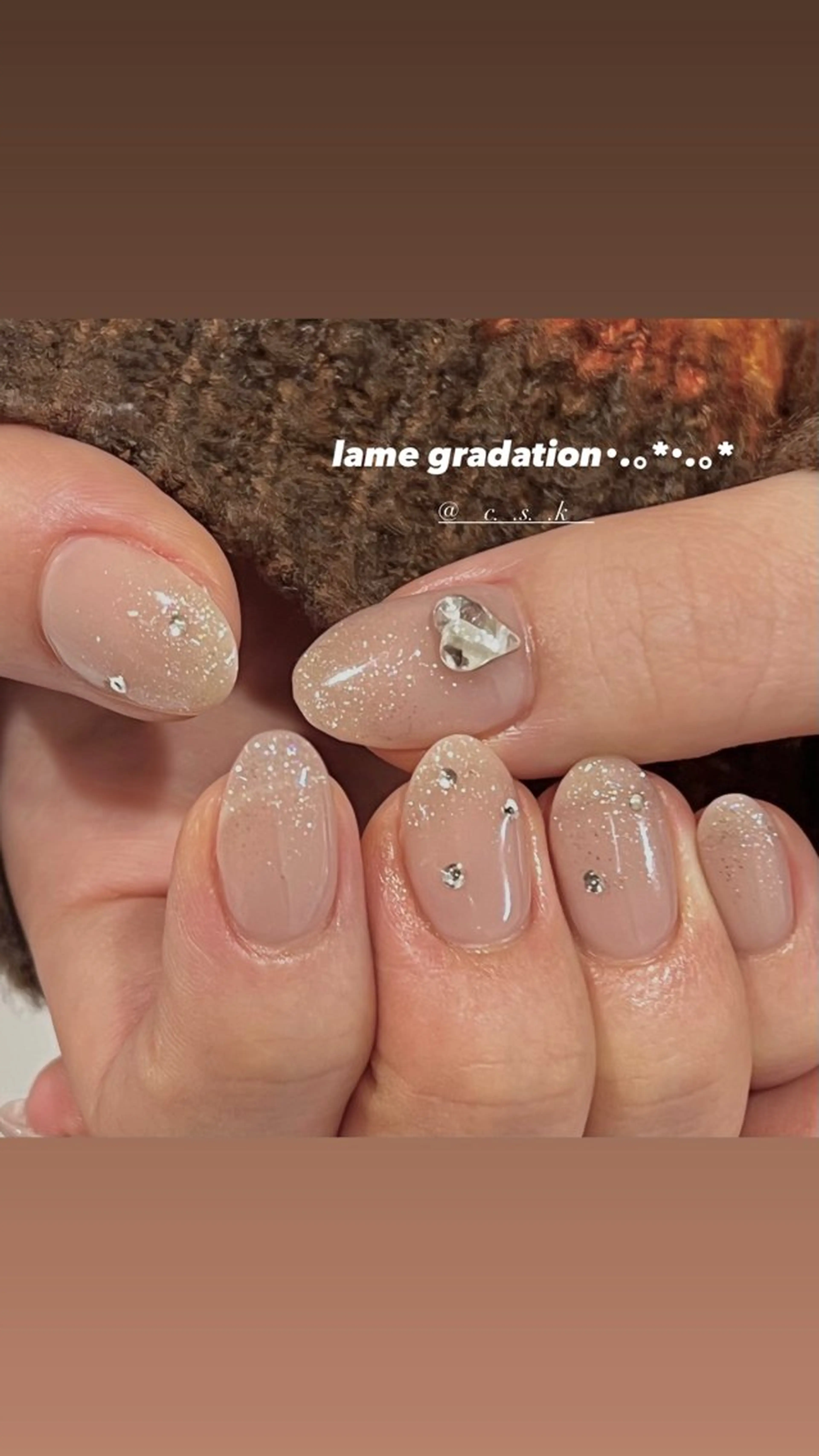 ネイル クリアネイル ハート ハンドネイル 🎀チーク/ちゅるん 🫧chisa🎀のネイルデザイン