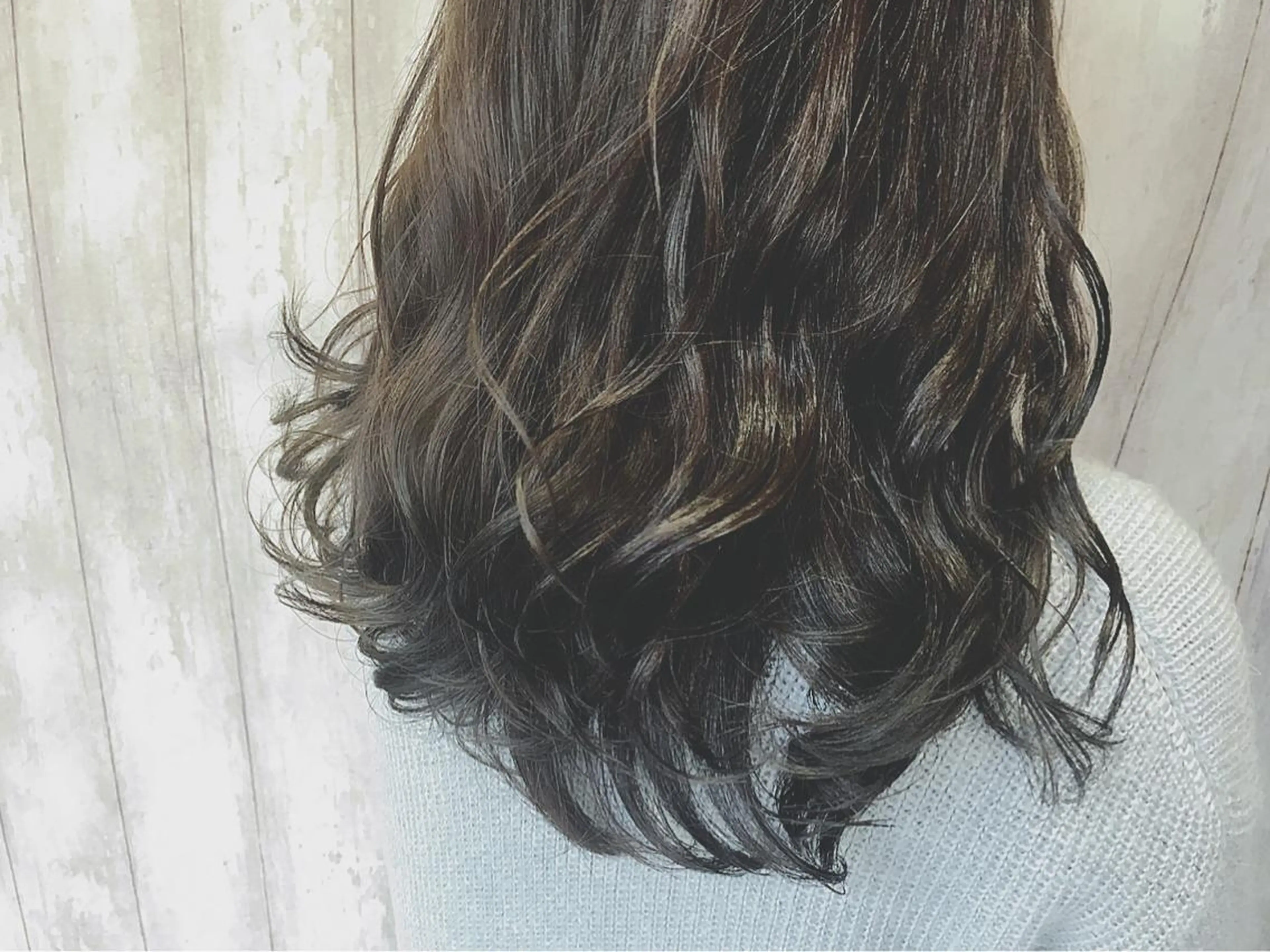 ロング カラー グレージュ boutique misakiのヘアスタイル