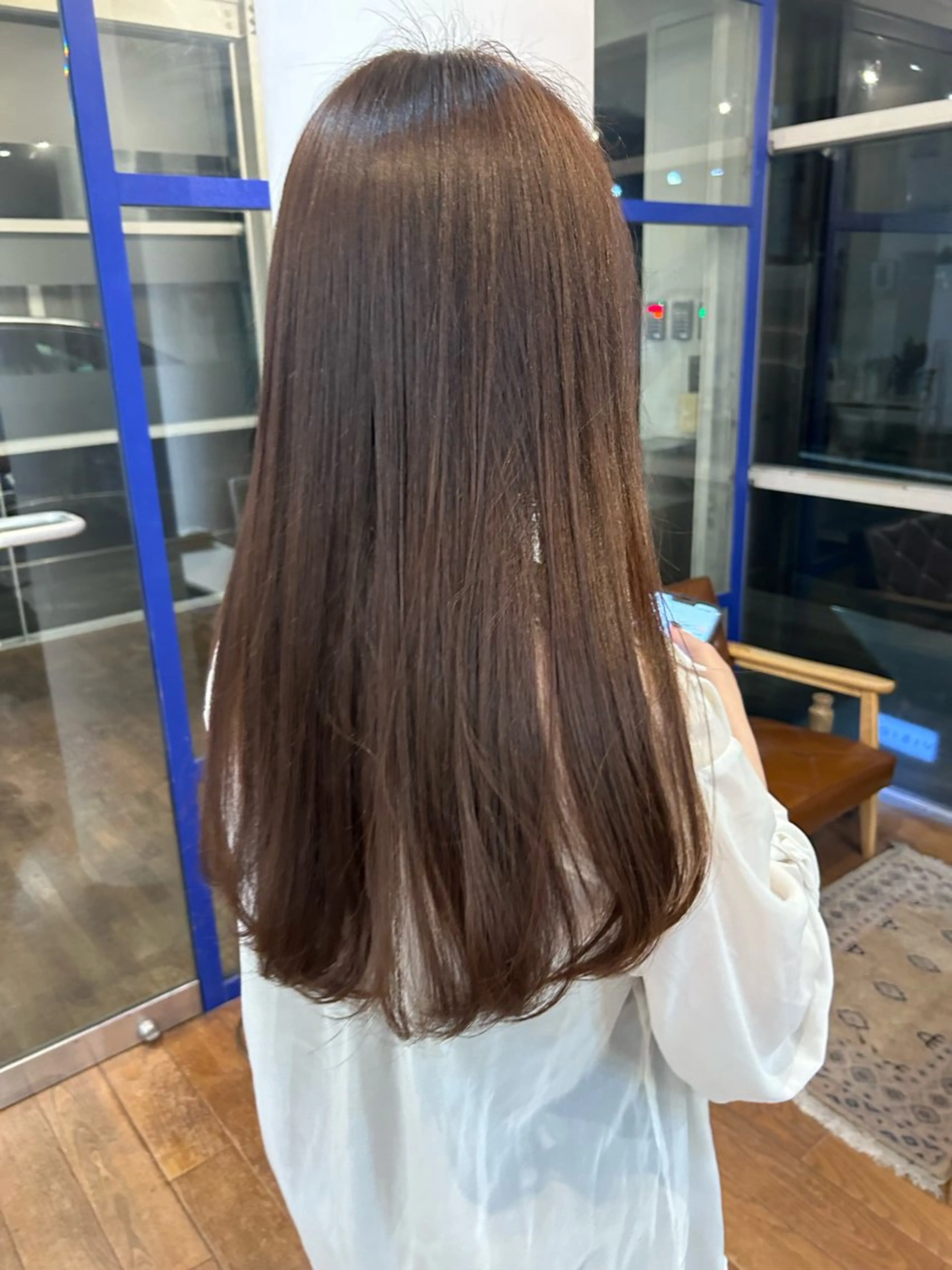 カラー VISION   aoyama所属・かがやしづ ⭐️ハイトーンのヘアスタイル