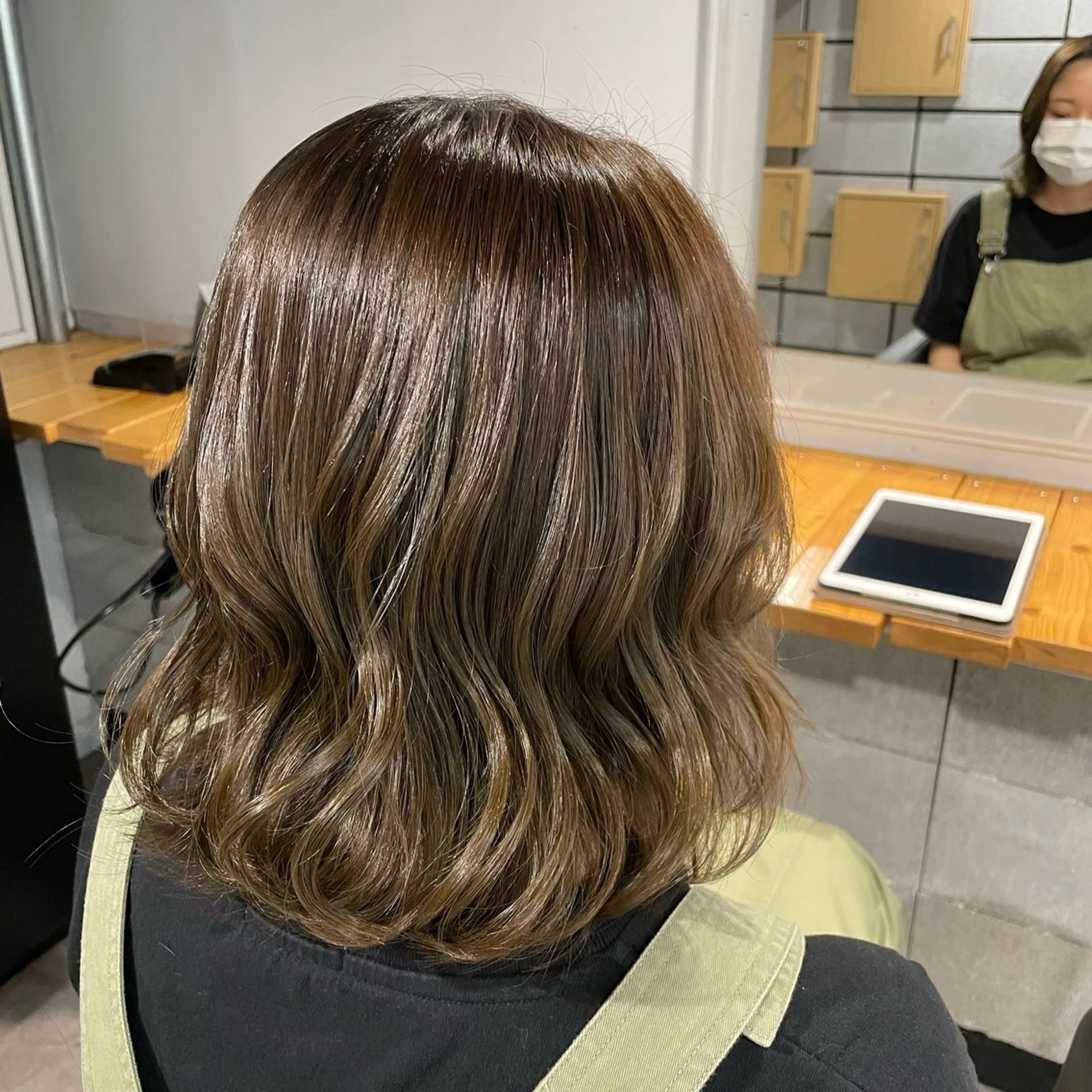 ミディアム カット ヘアカラー ヘッドスパ レイヤーStyle 🩵菜々実のヘアスタイル