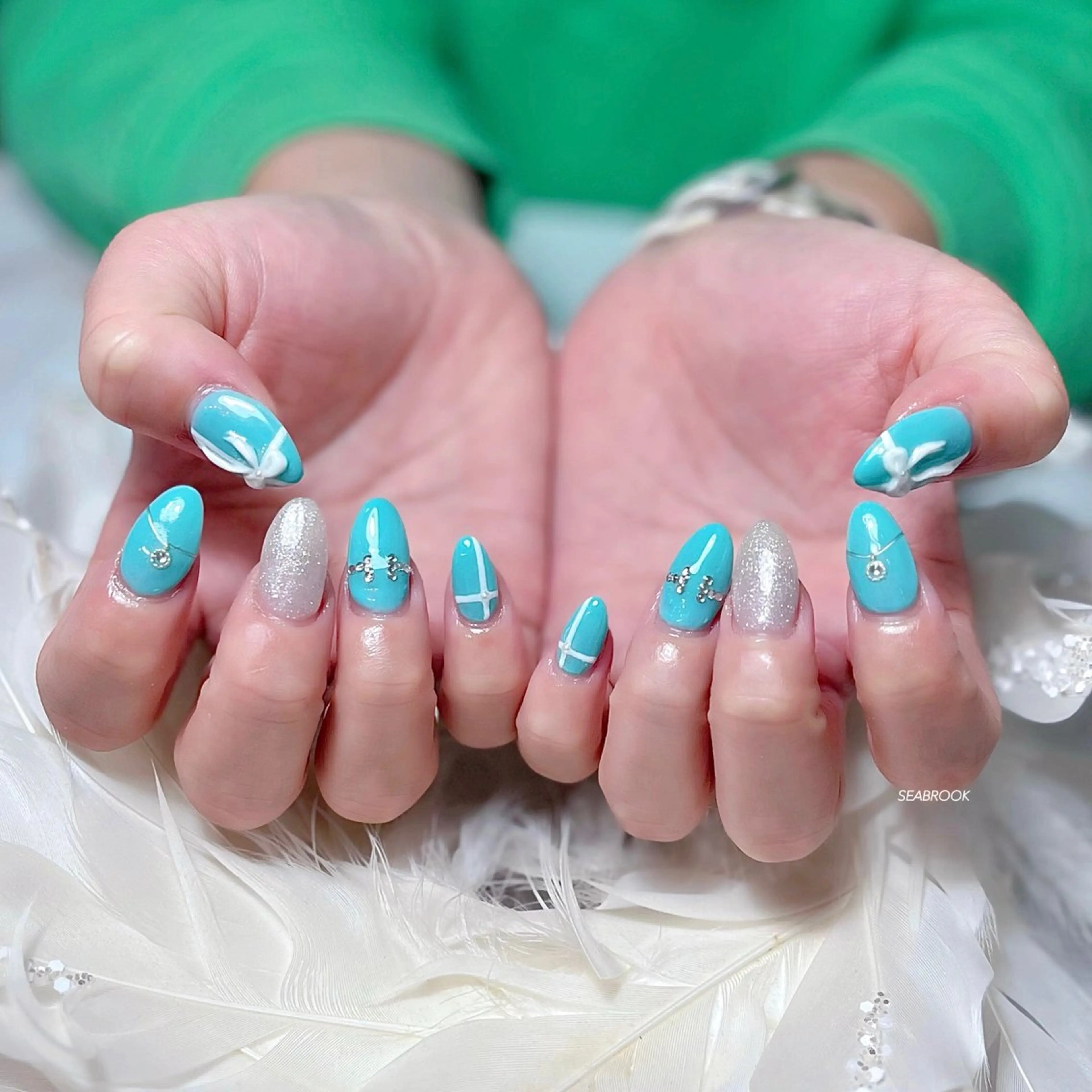 ネイル ハンドネイル 鈴木 奈穂子のネイルデザイン