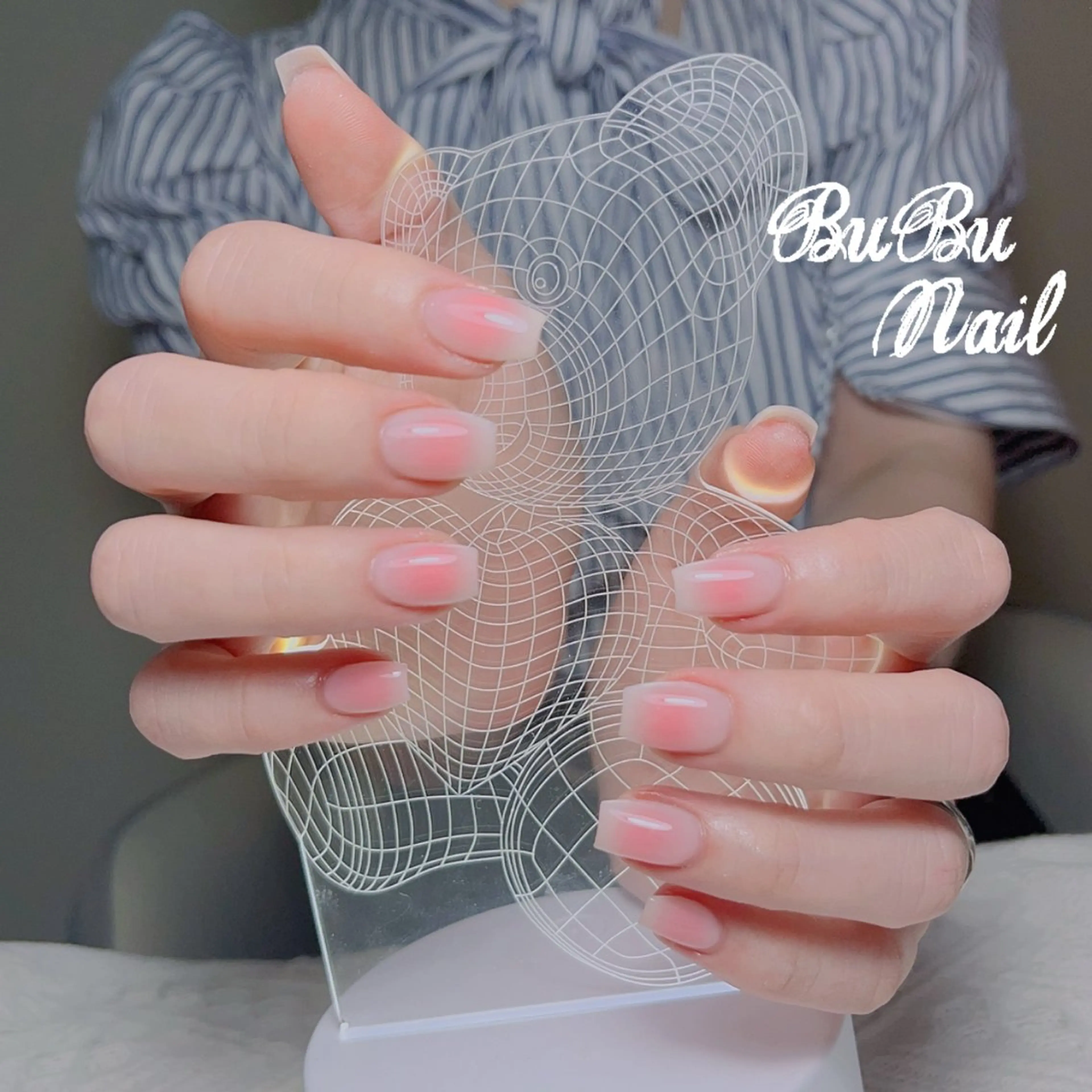 ネイル BuBu Nail渋谷道玄坂2のネイルデザイン