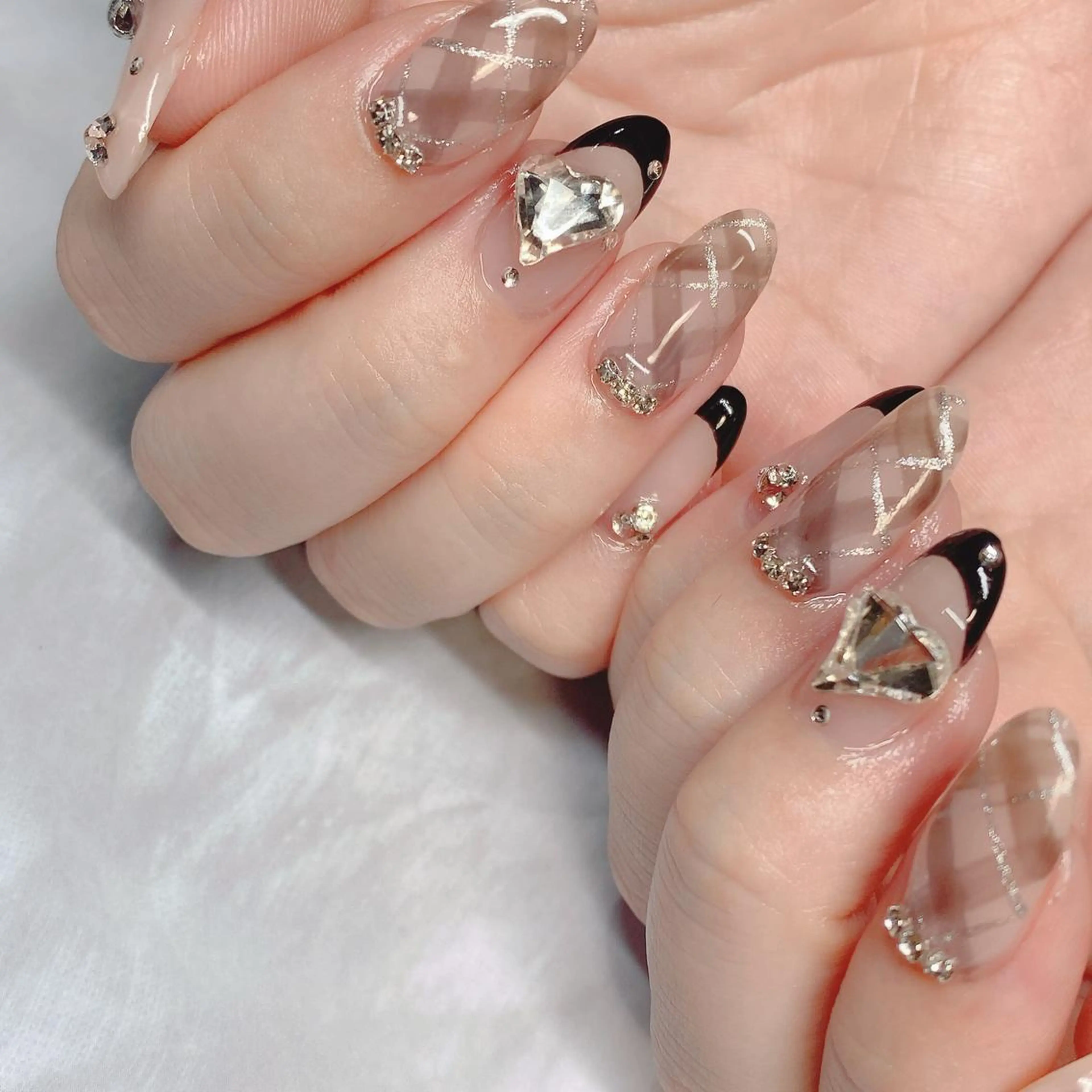 ネイル フレンチネイル ワンホンネイル 大人キレイ 𝑁𝑖𝑥𝑖𝑠のネイルデザイン