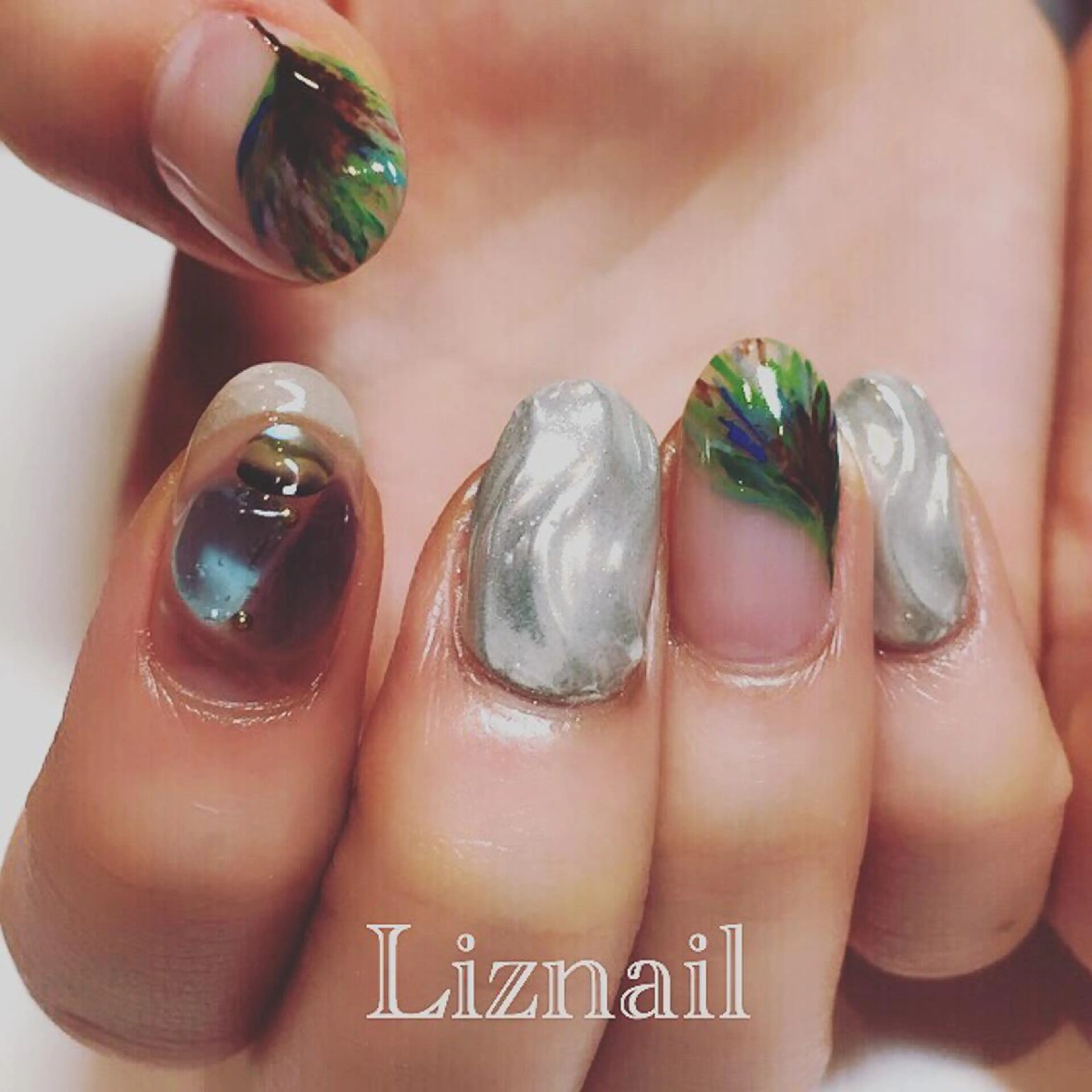 ネイル Rawr / saoriのネイルデザイン