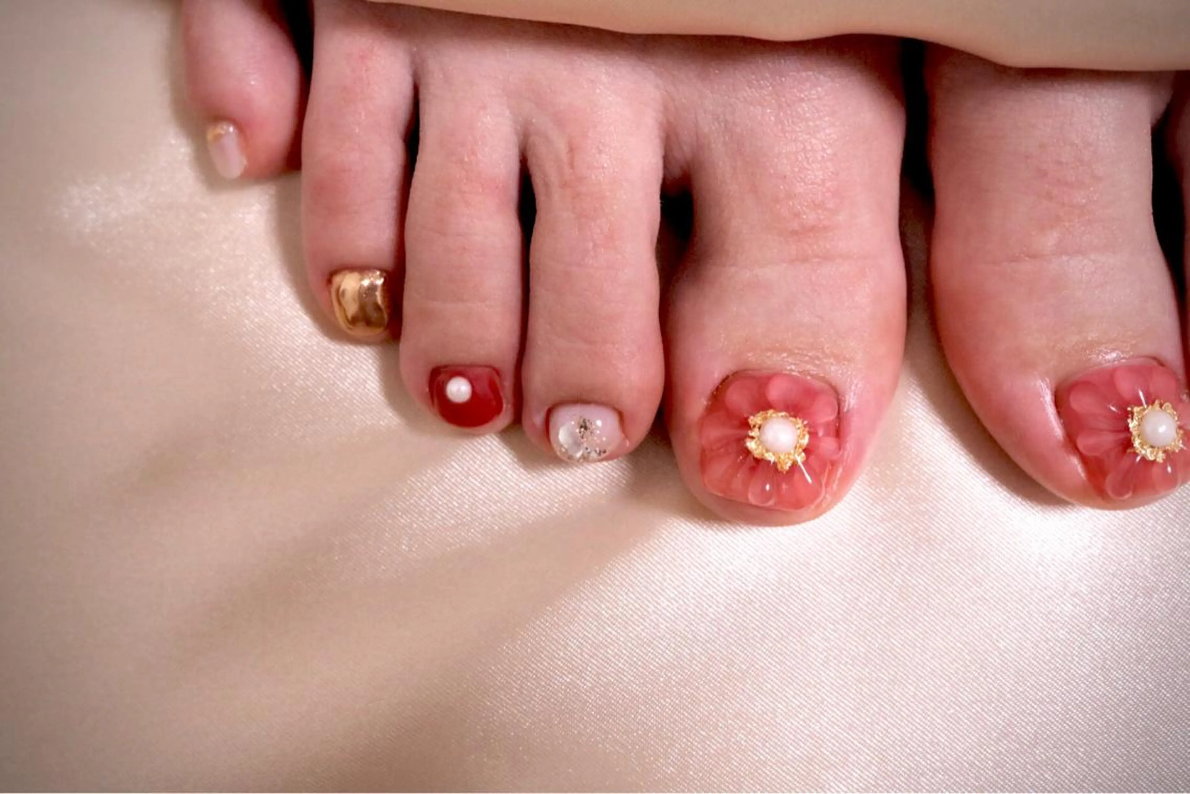 ネイル フットネイル MH Nailのネイルデザイン