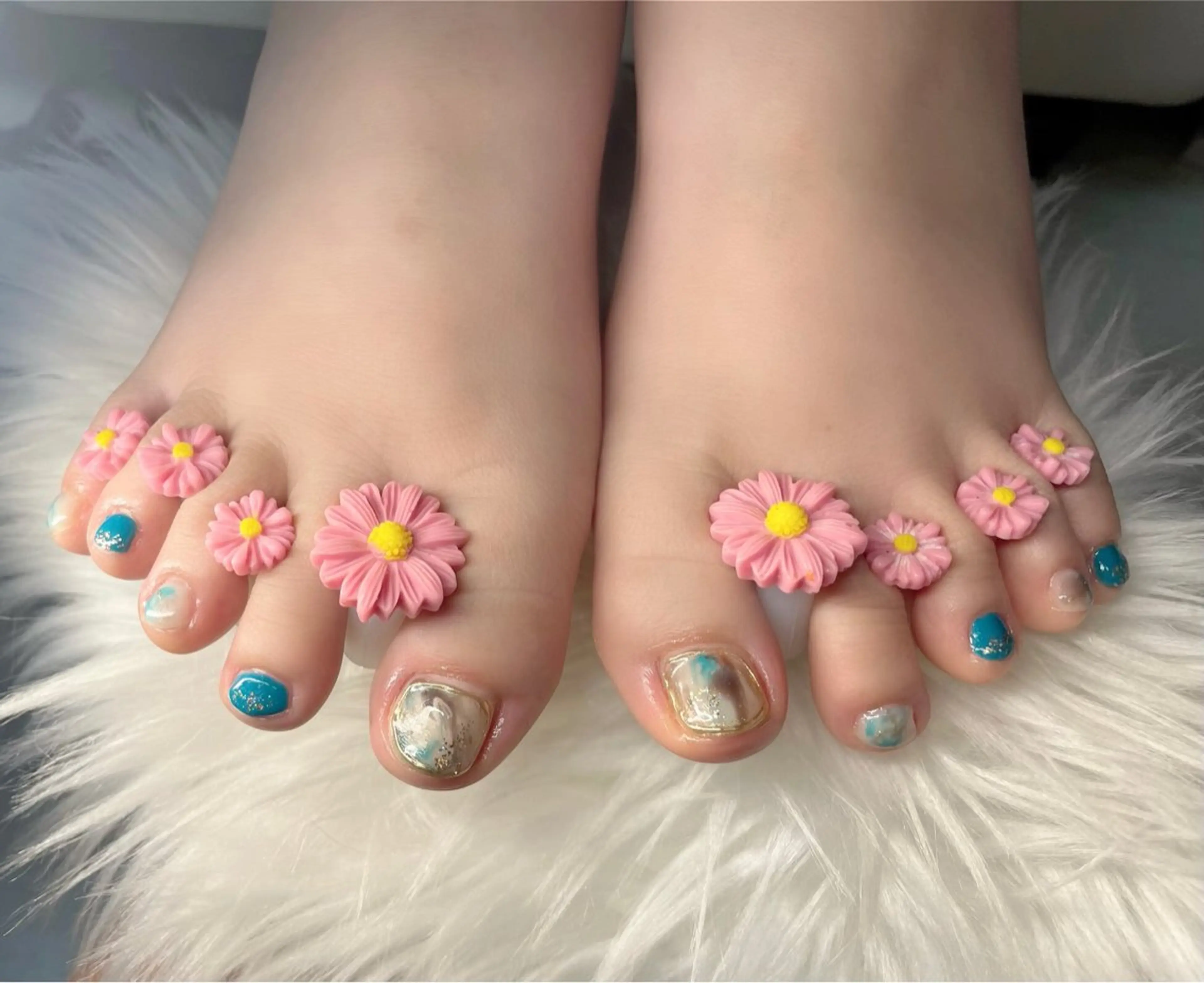 ネイル フットネイル ネイル・エステサロンUILANI所属・ネイル・エステサロン UILANIのネイルデザイン