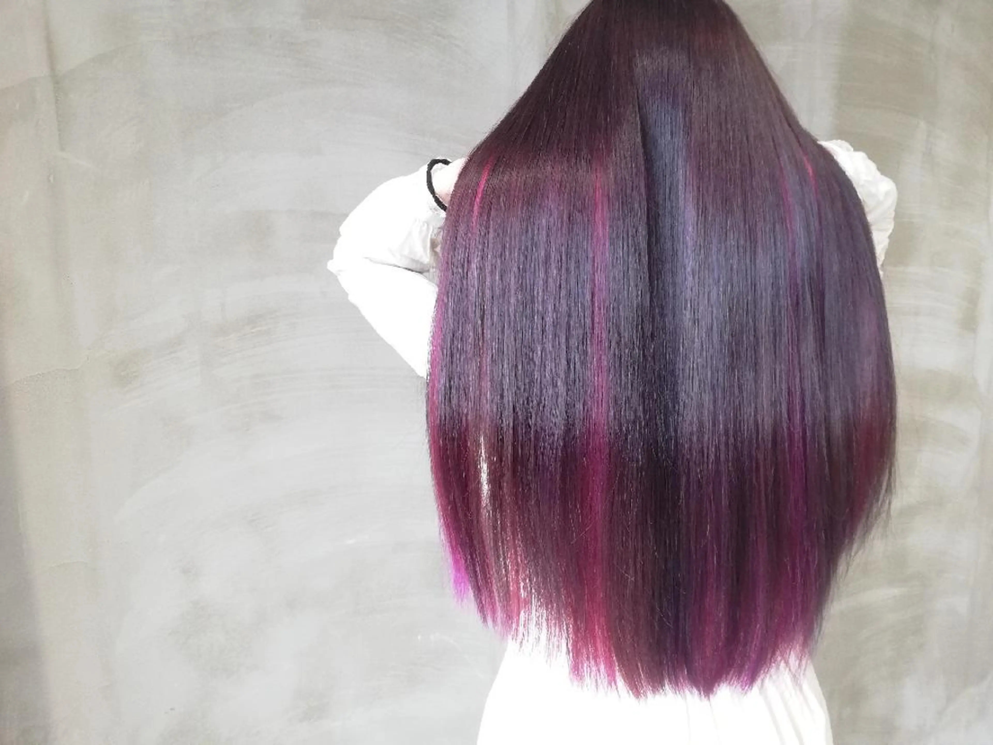 セミロング カラー ill副店長 立和田純也のヘアスタイル