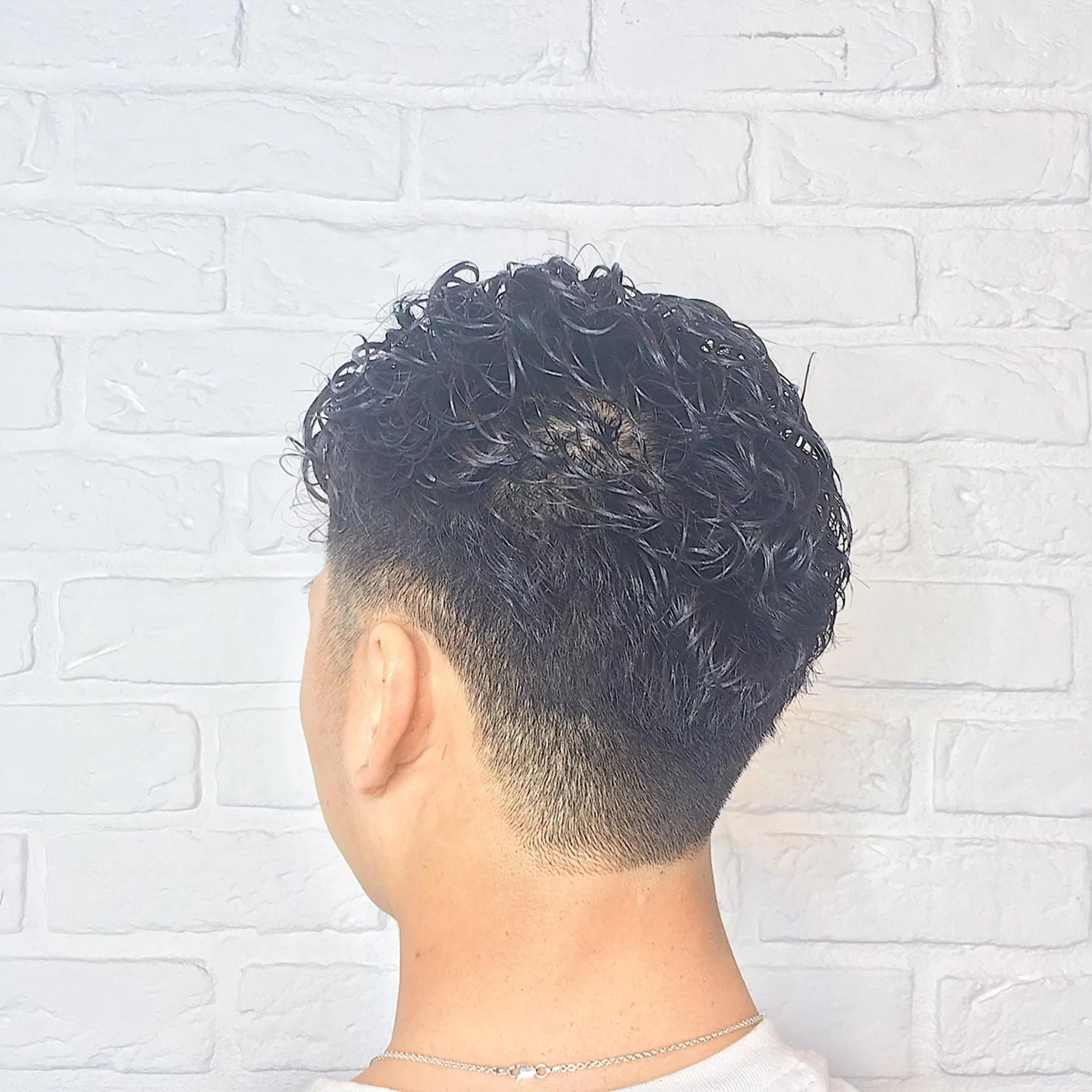 パーマ メンズ 刈り上げ メンズサロン rootのヘアスタイル
