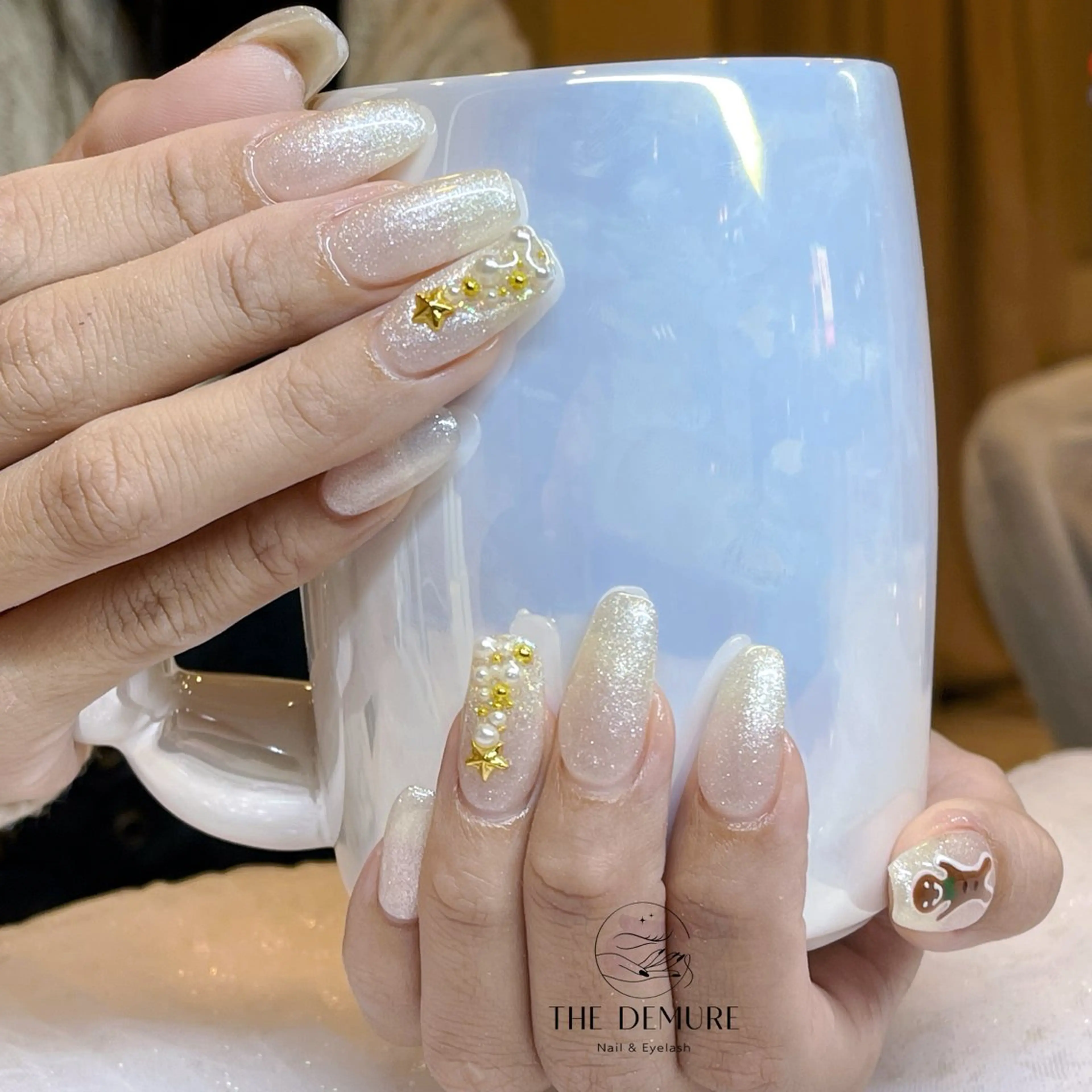 ネイル 冬ネイル クリスマス ハンドネイル ハンドケア NailDemure 【銀座店】のネイルデザイン