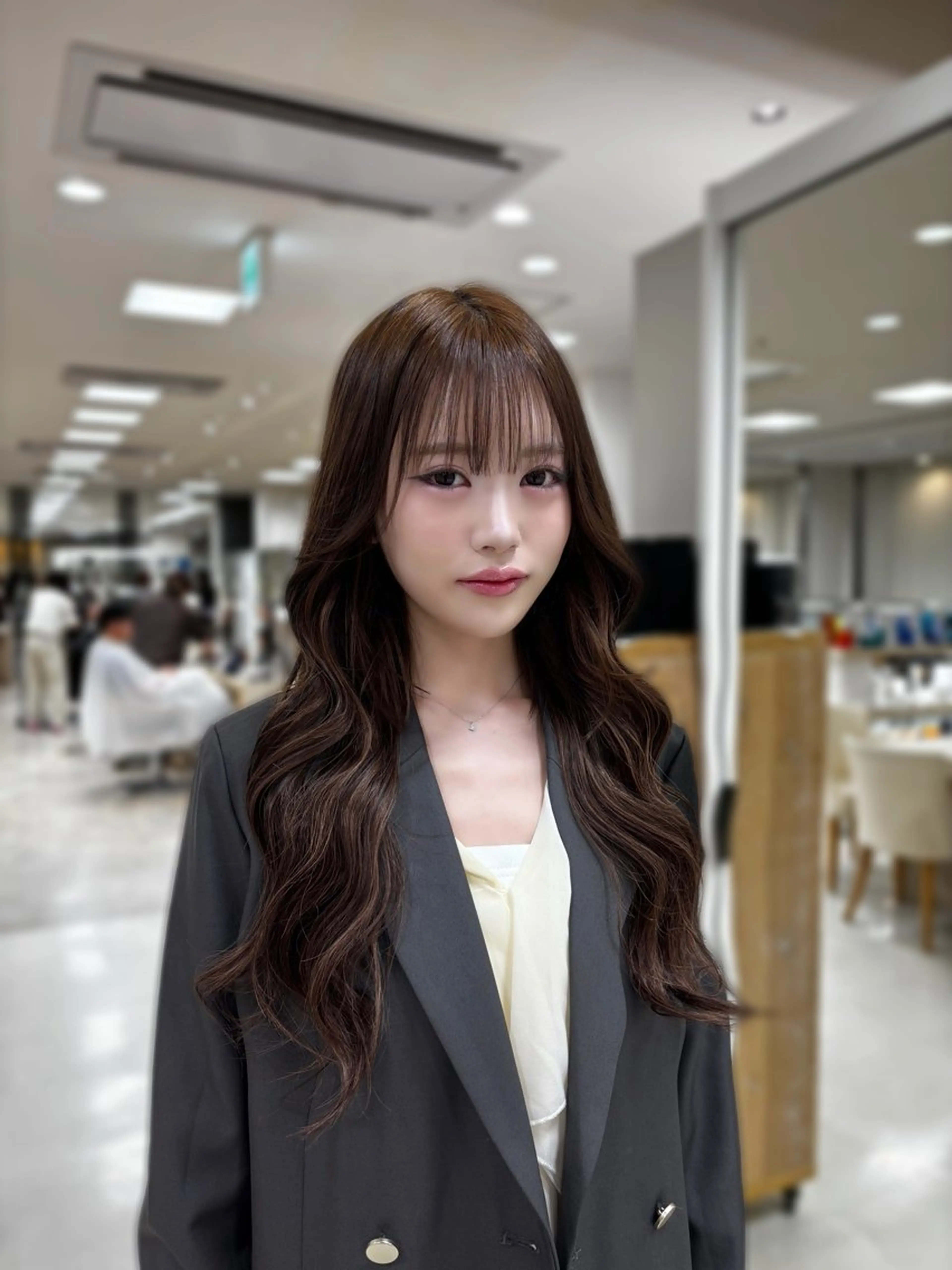 ロング カット 推し活/韓国/ブリー チカラーminamiのヘアスタイル