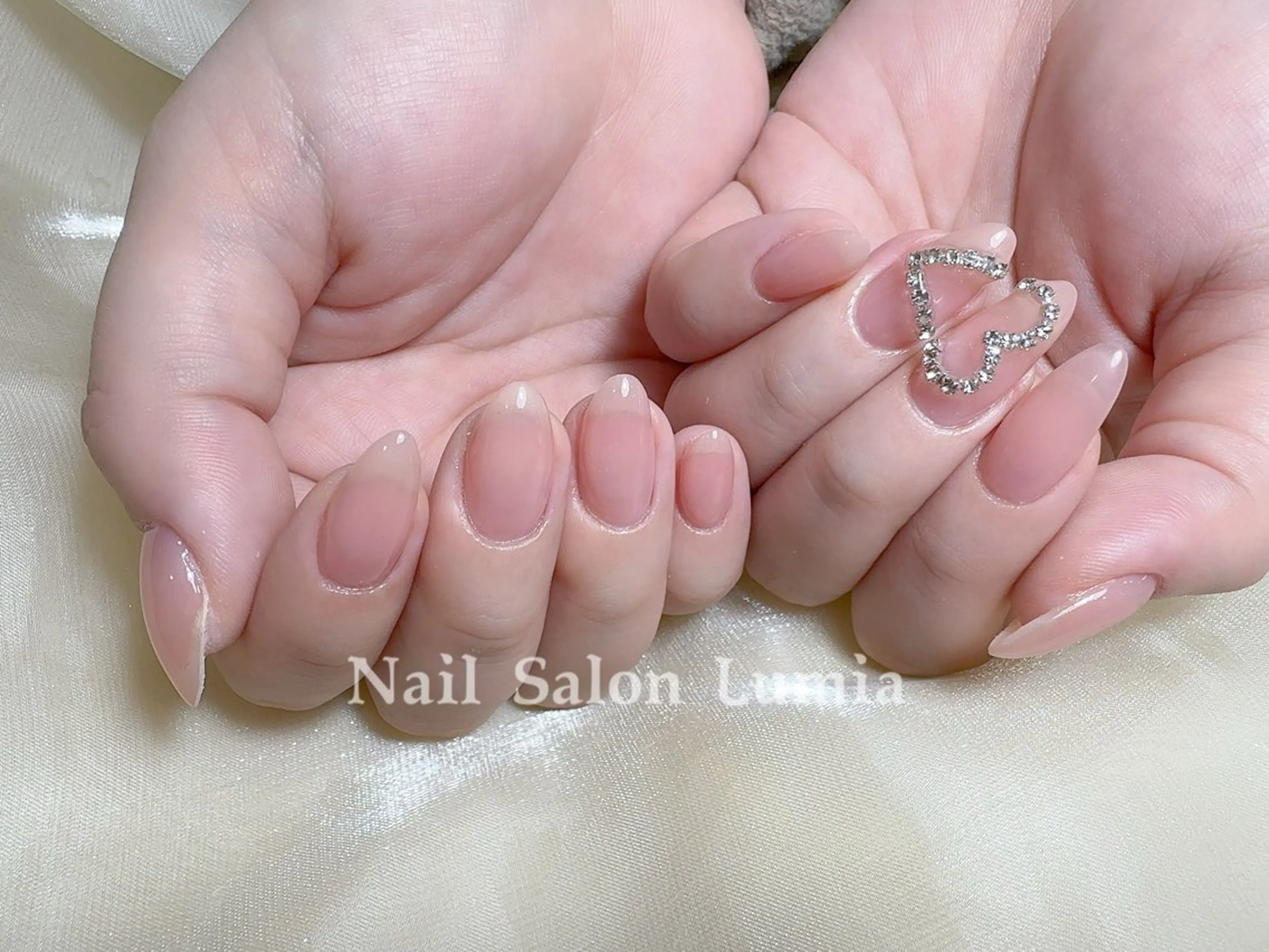 ネイル ハンドネイル ネイルサロン ルミア Lumia 店長のネイルデザイン