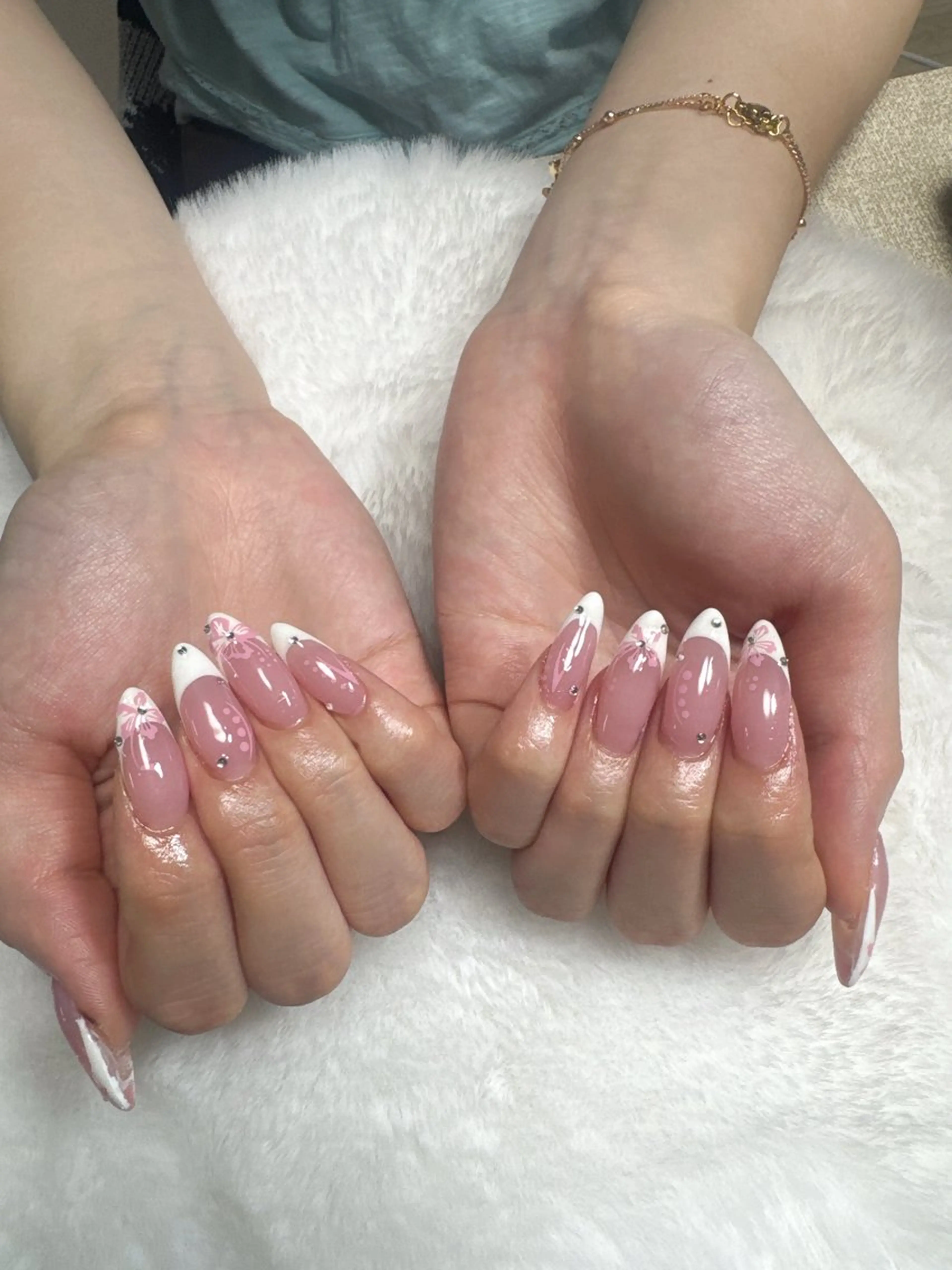 ネイル ハンドネイル U.mi Nail Salonのネイルデザイン