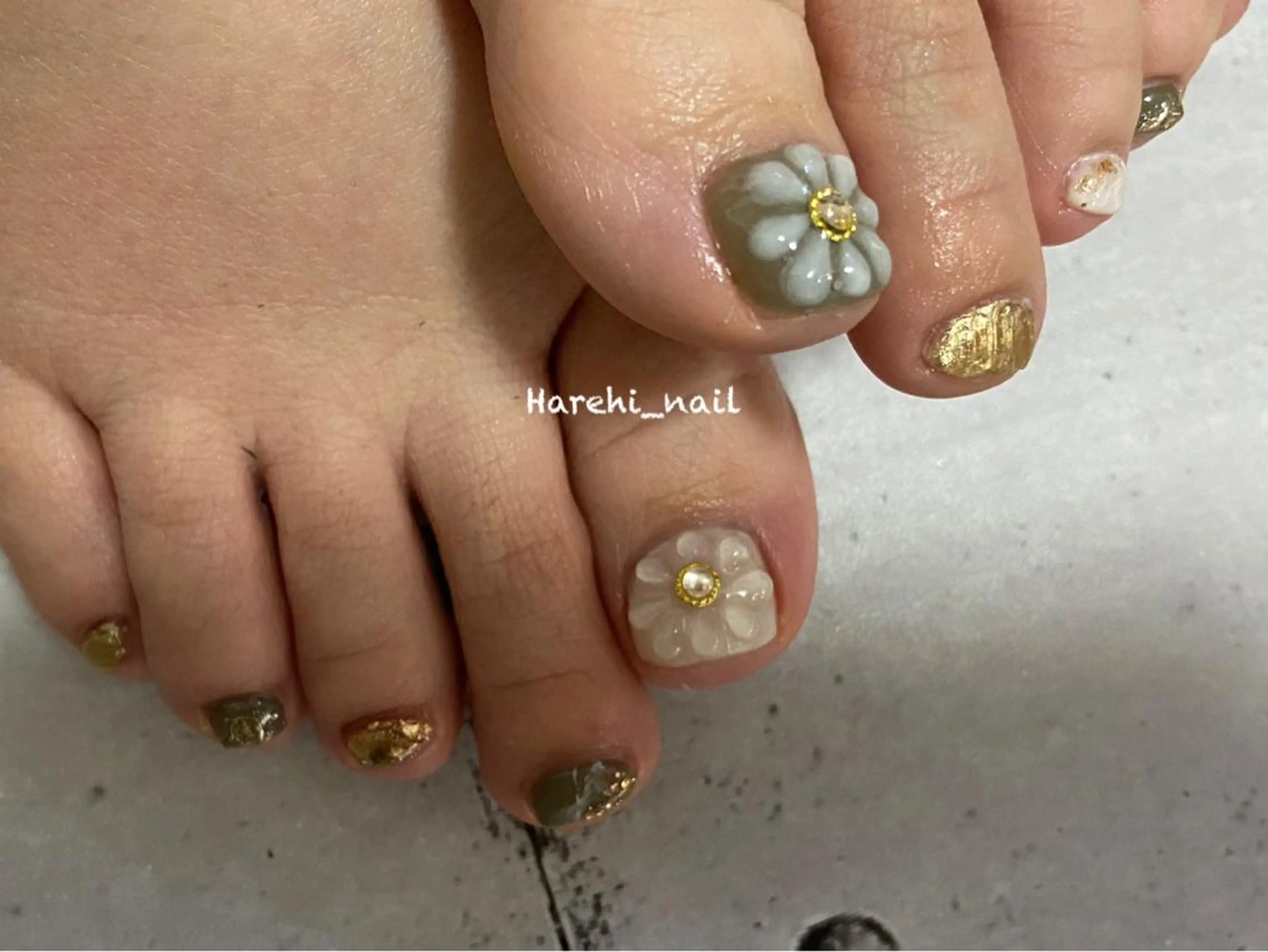 ネイル フットネイル Harehi_ nailのネイルデザイン
