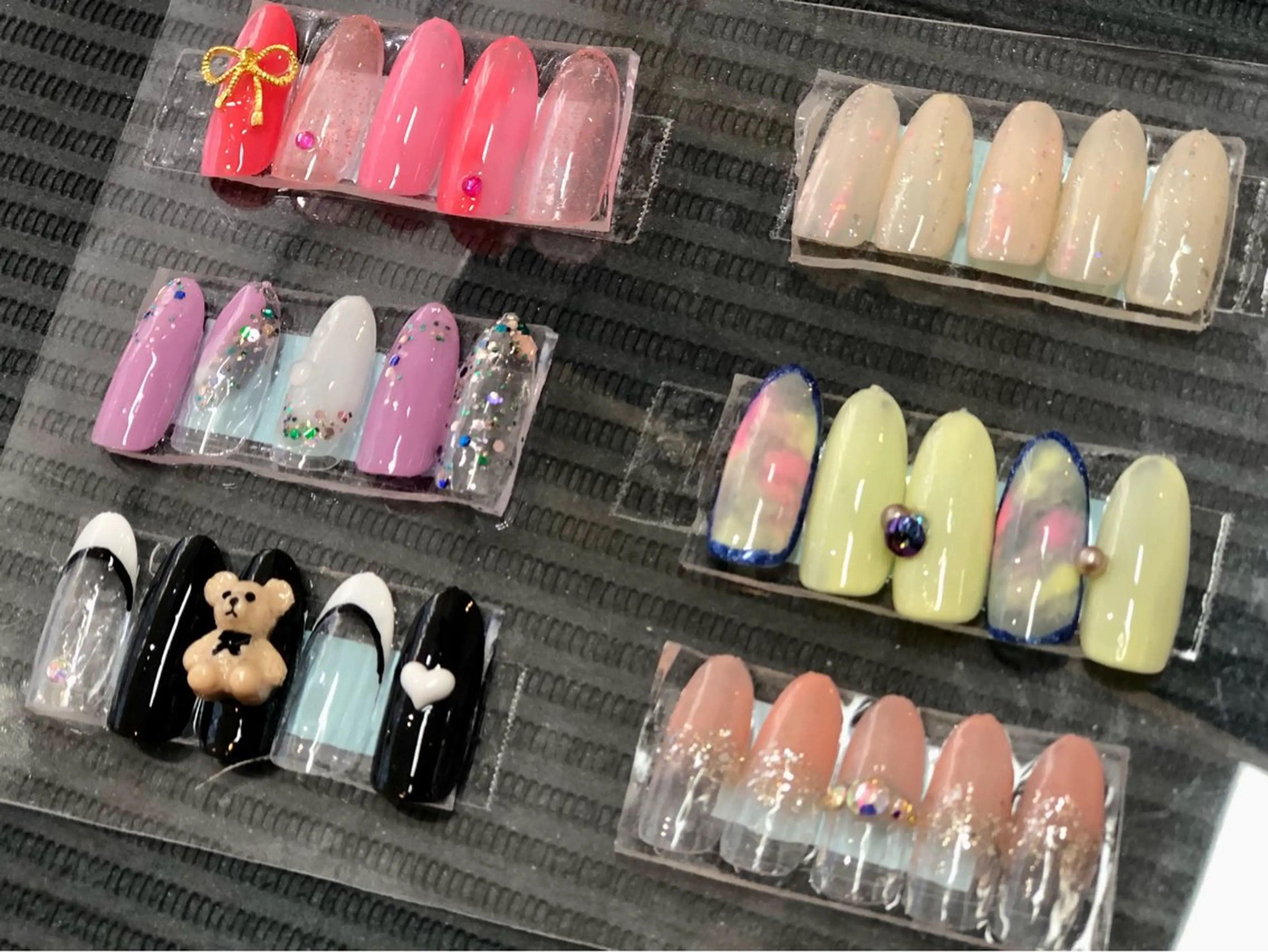 ネイル Epokku ネイルサロンのネイルデザイン