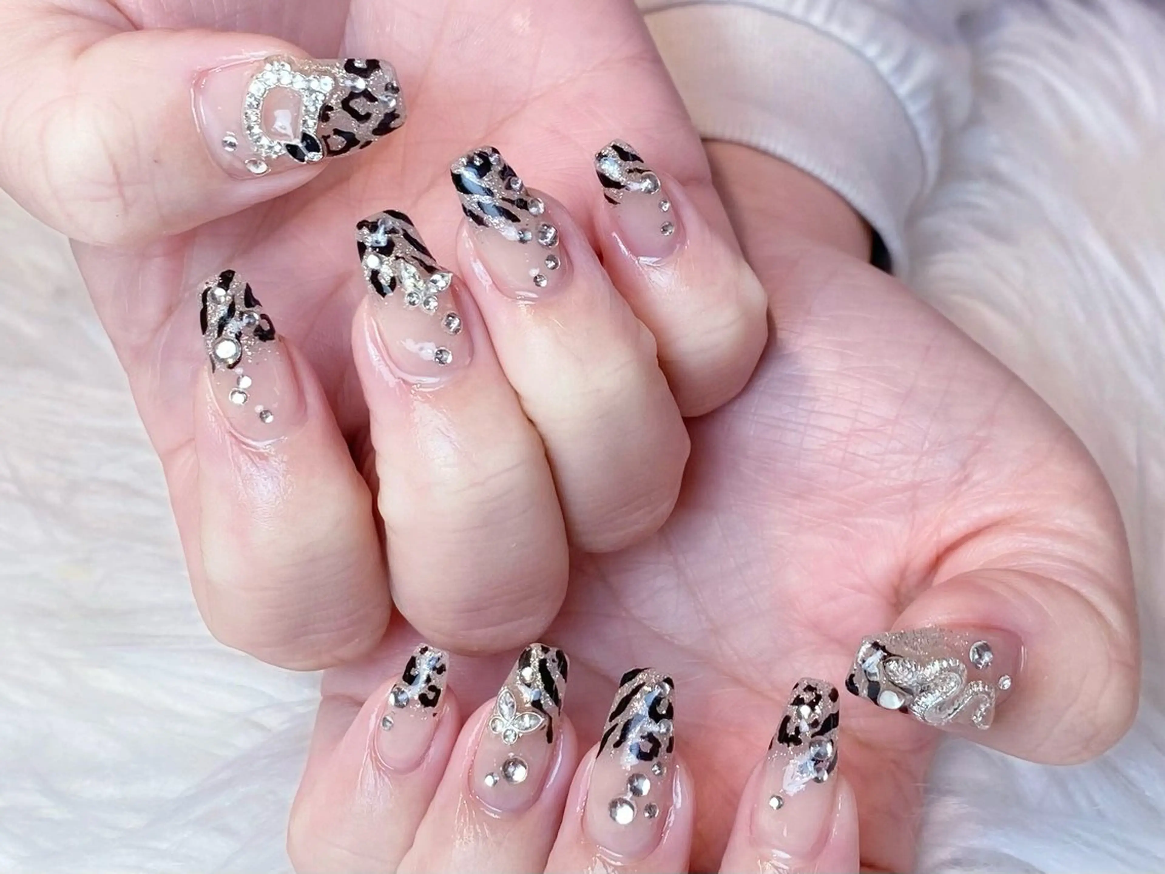 ネイル shasha所属・shasha 加美駅のネイルデザイン