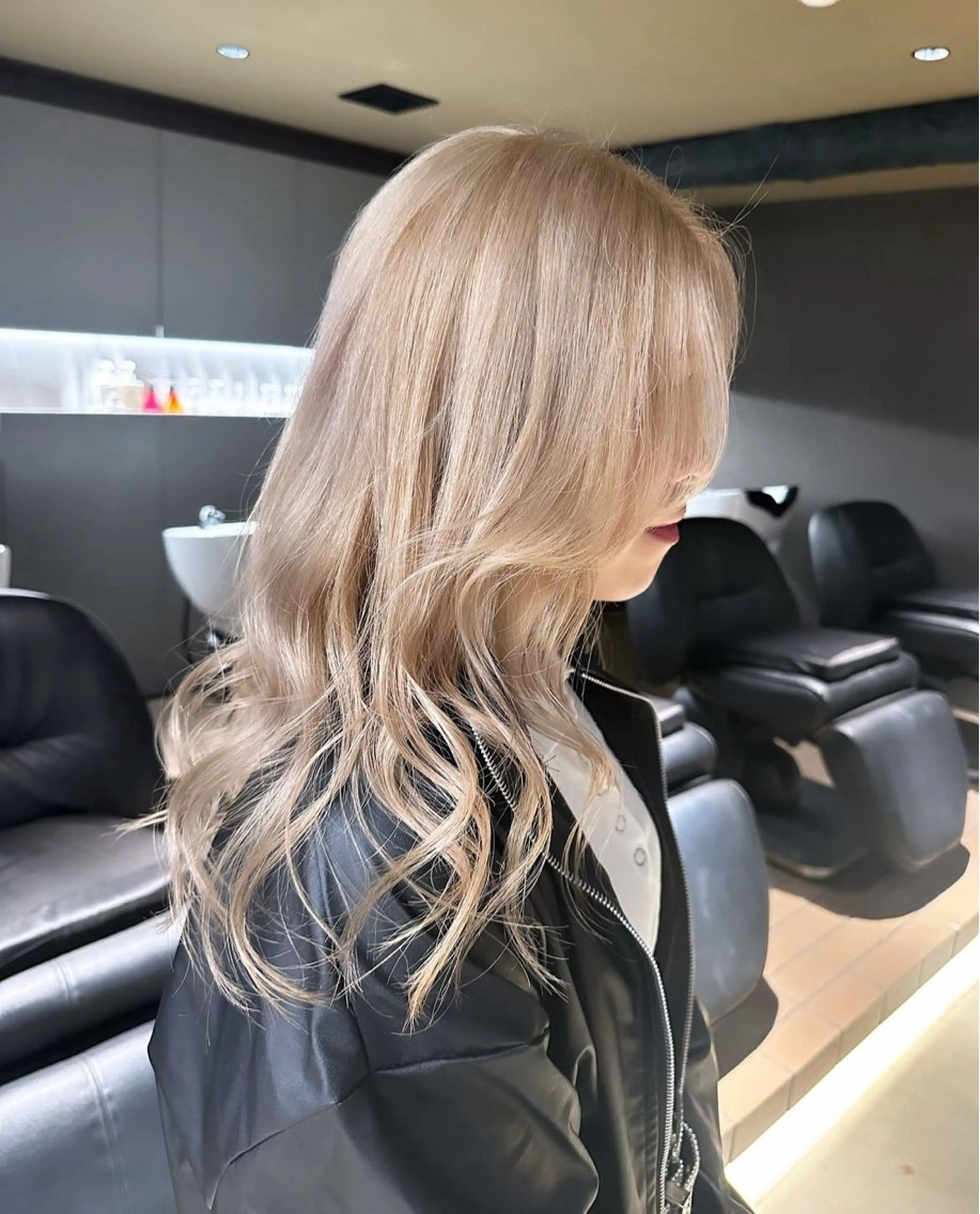 セミロング カラー ブリーチ ヘアカラー 名古屋栄♡PELE/ ブリーチ/ハイトーンのヘアスタイル