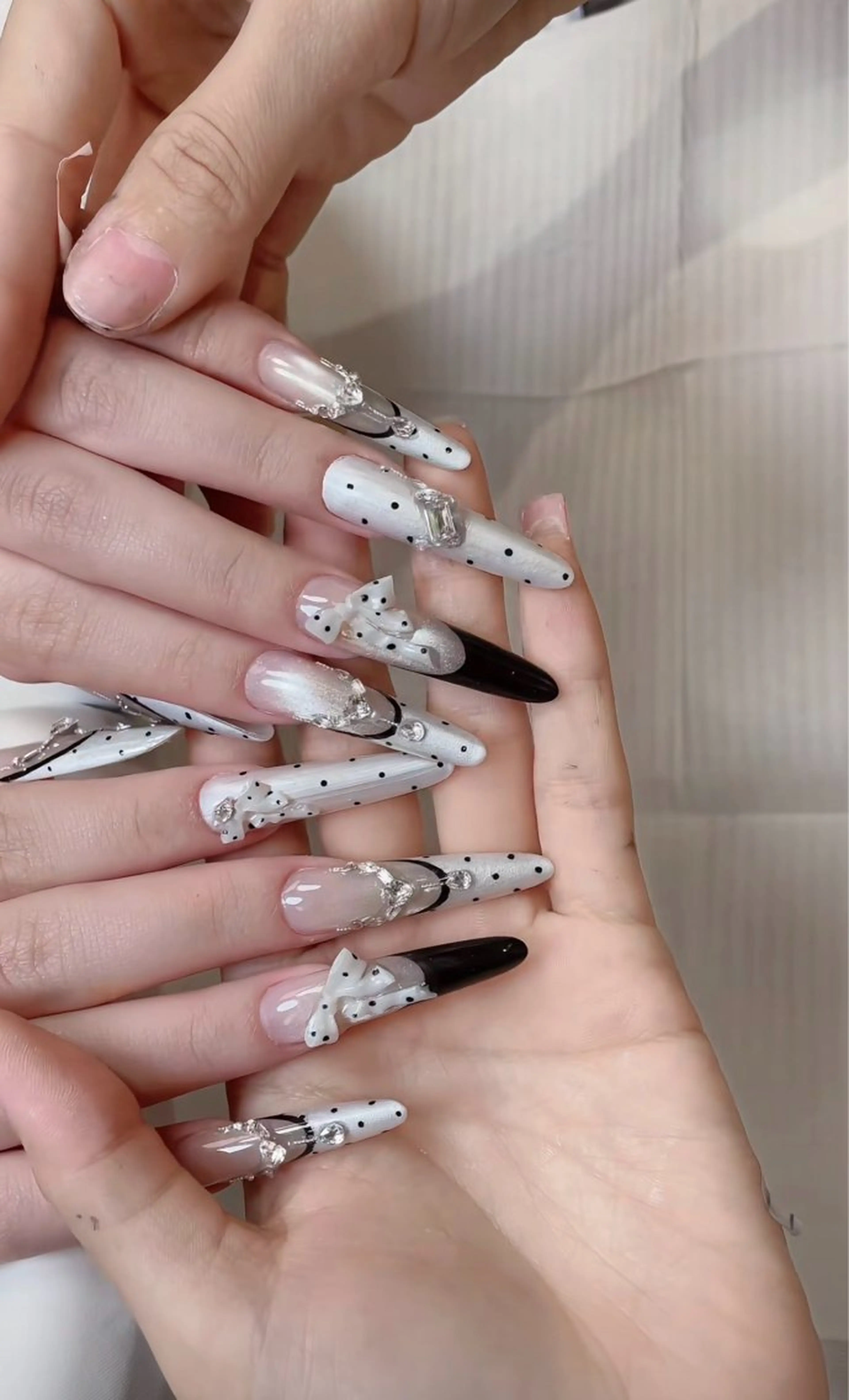 ネイル ハンドネイル WO MIAO💎のネイルデザイン