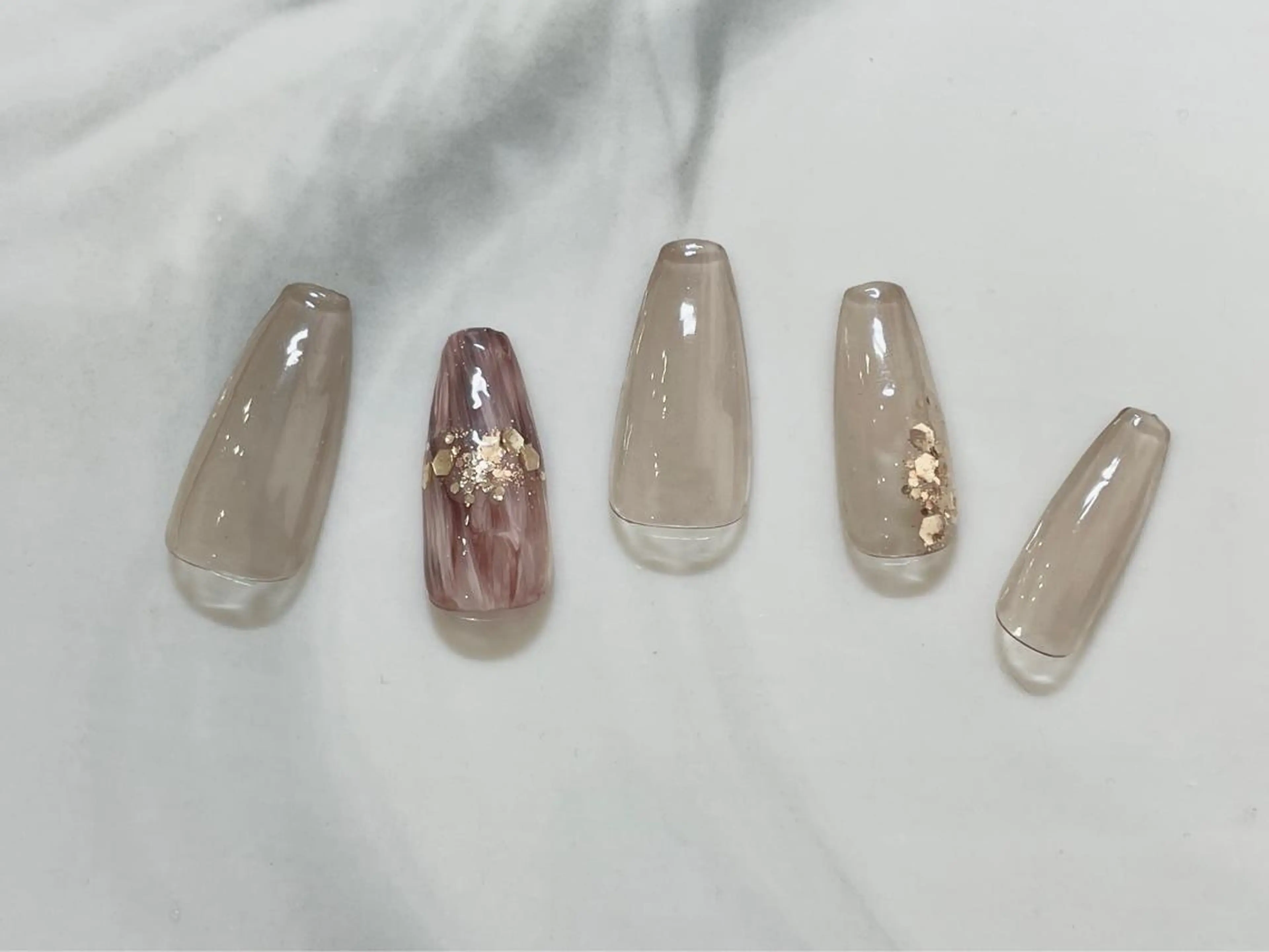 ネイル Neige所属・Neige 𓂃 aiのネイルデザイン