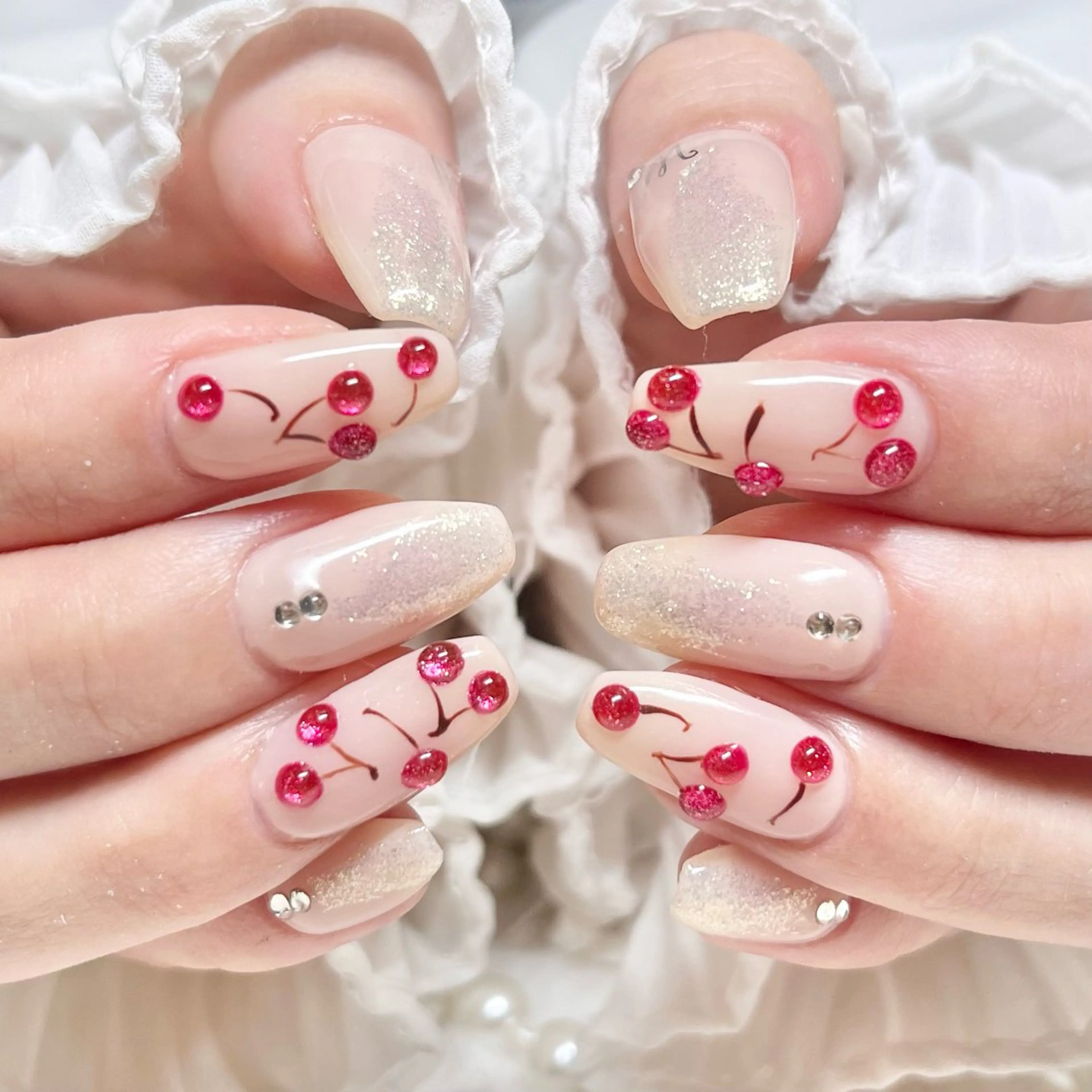 ネイル キラキラネイル ラメ(グリッター) オフィスネイル ぷっくりネイル ハンドネイル Vogustys Nail 山田のネイルデザイン