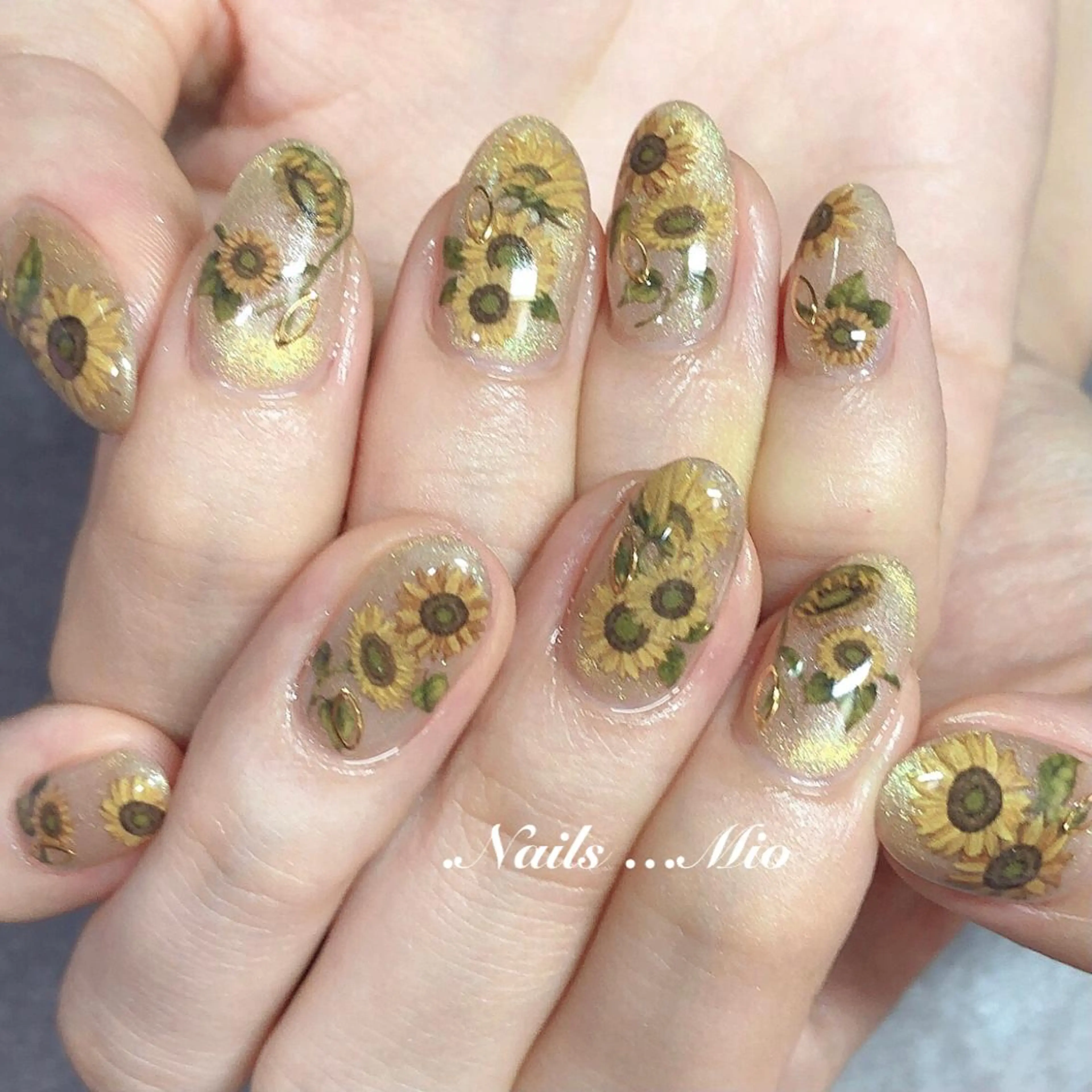 ネイル .Nails Mio 赤羽西ネイルサロンのネイルデザイン
