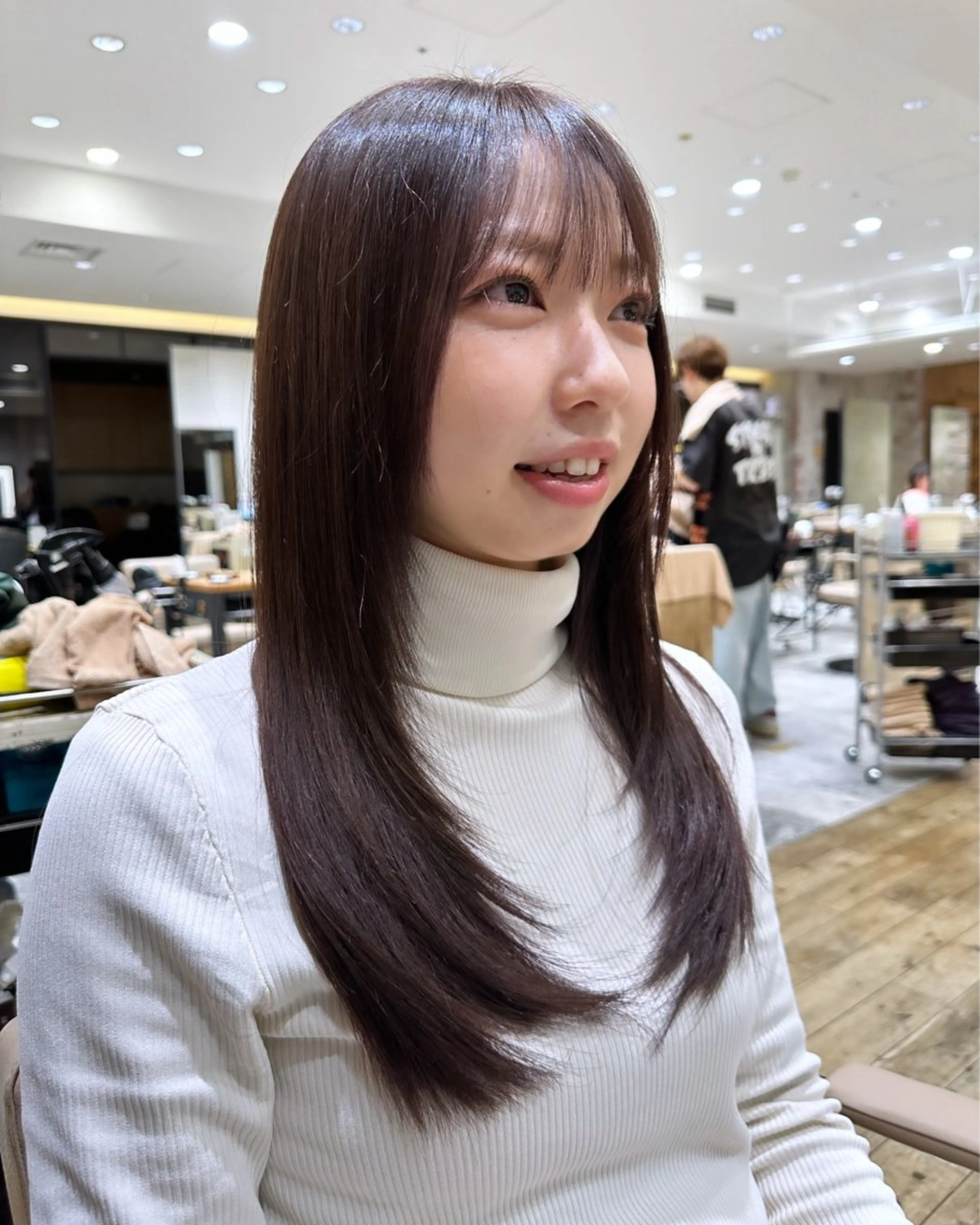 ロング 💎レイヤー/韓国 💎石戸谷のヘアスタイル