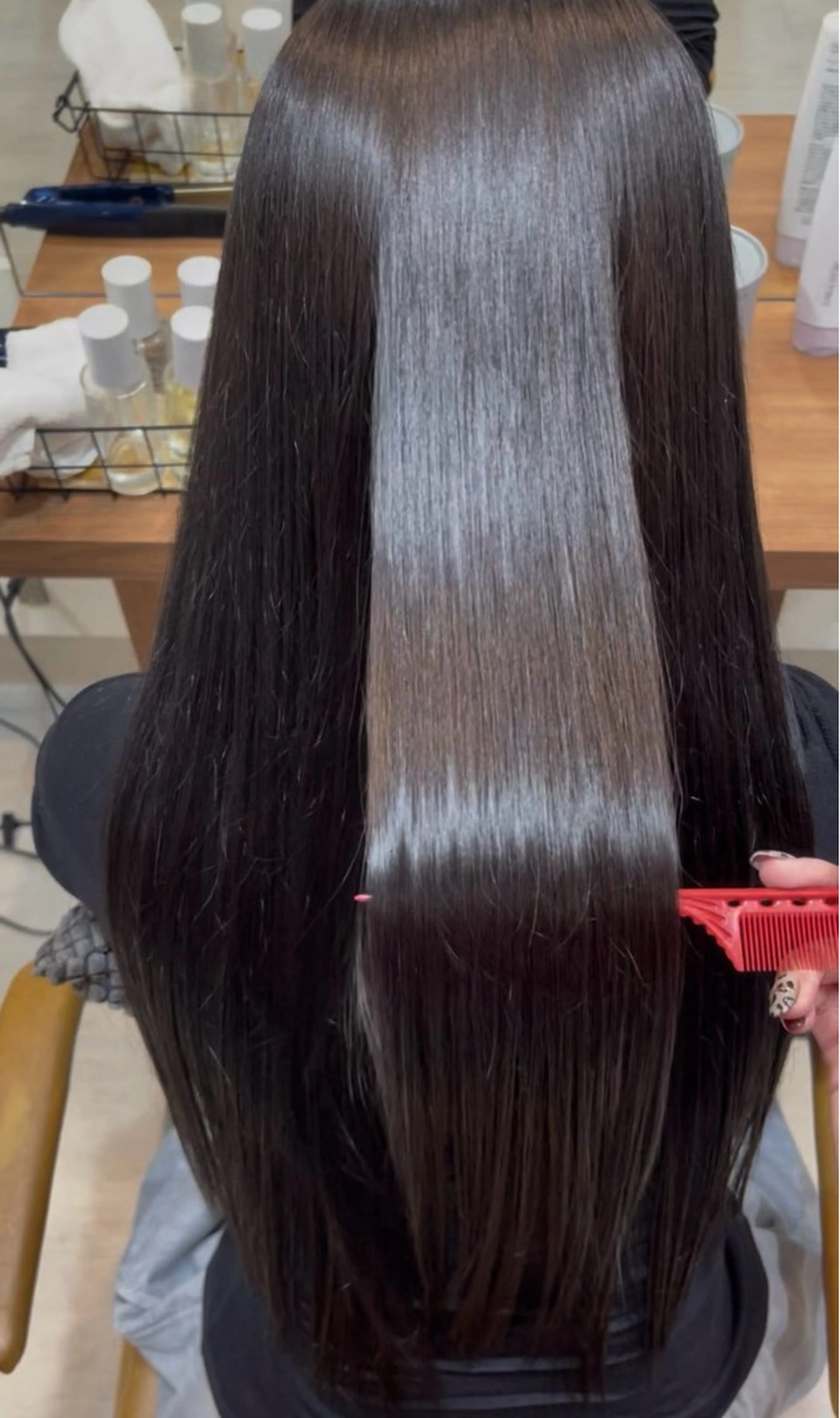 🌟ツヤツヤ縮毛矯正✖️似合わせカット✖️1STEP トリートメント🥣🫧の写真